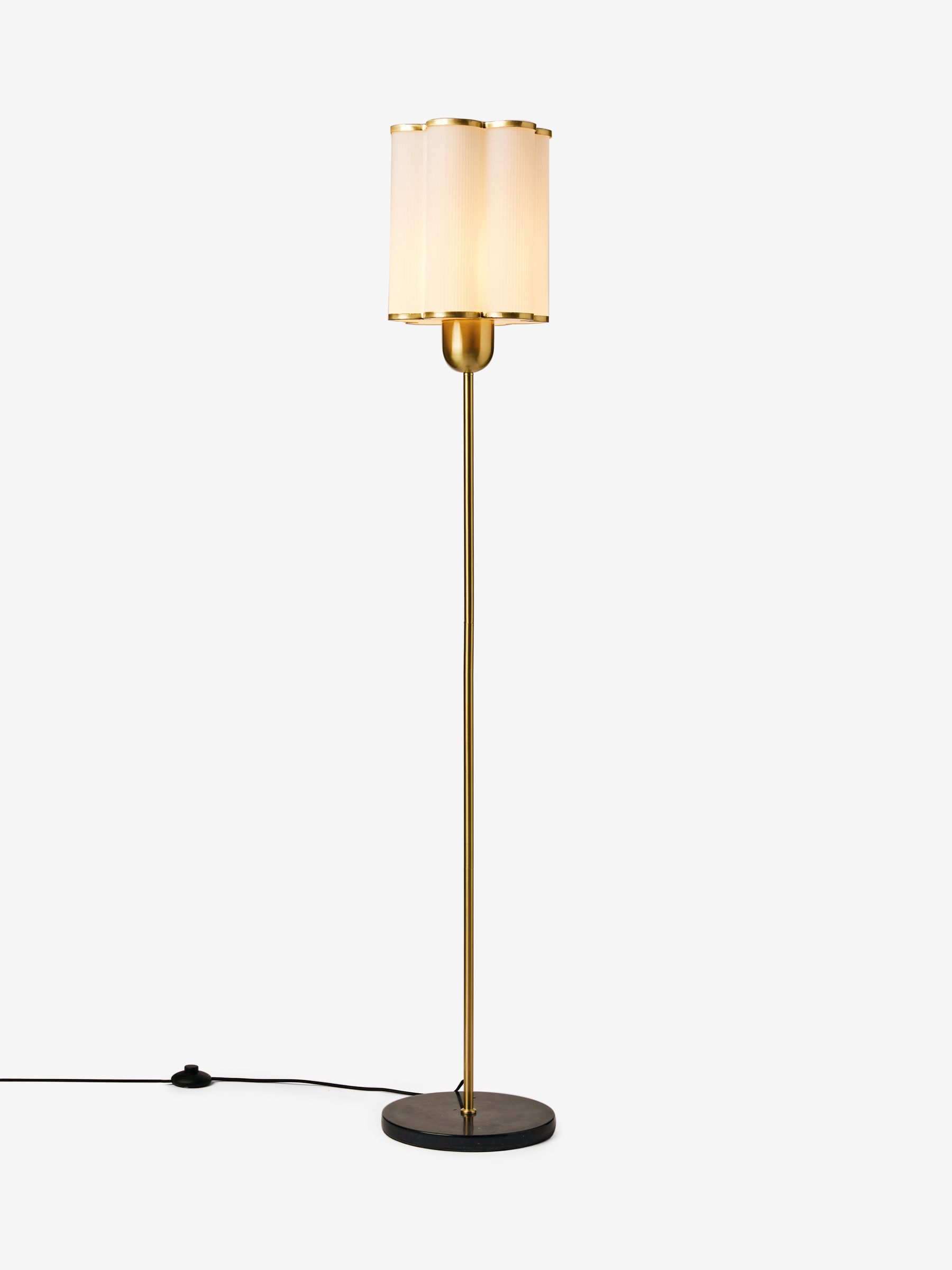 Stella Floor Lamp in Brass - Image 4 of 4