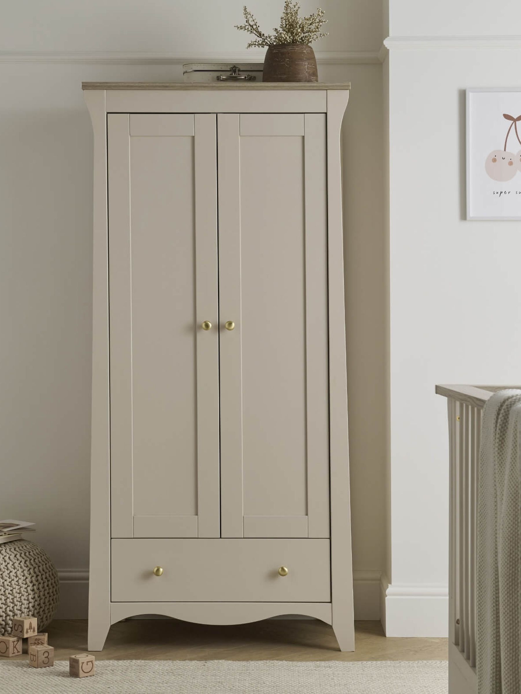 CuddleCo 3 Piece Cream Cashmere Clara Nursery Furniture Set - Image 4 of 8