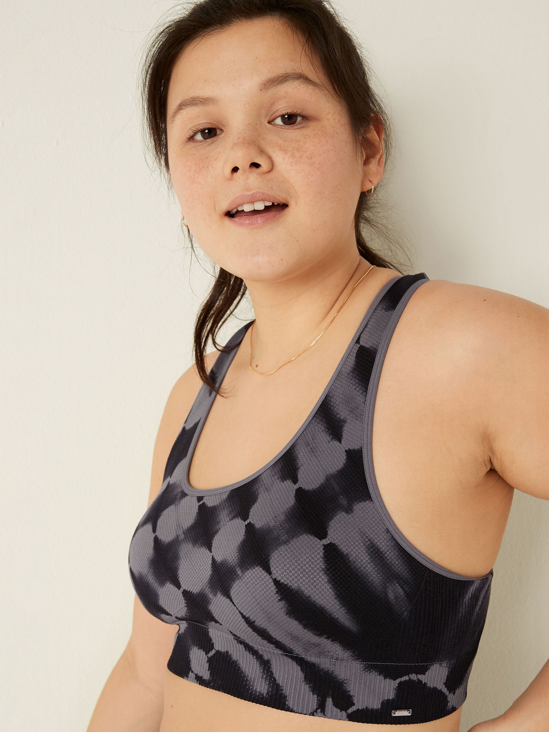 Black And Grey Tie Dye Seamless Lightly Lined Low Impact Racerback Sports Bra - Image 3 of 4