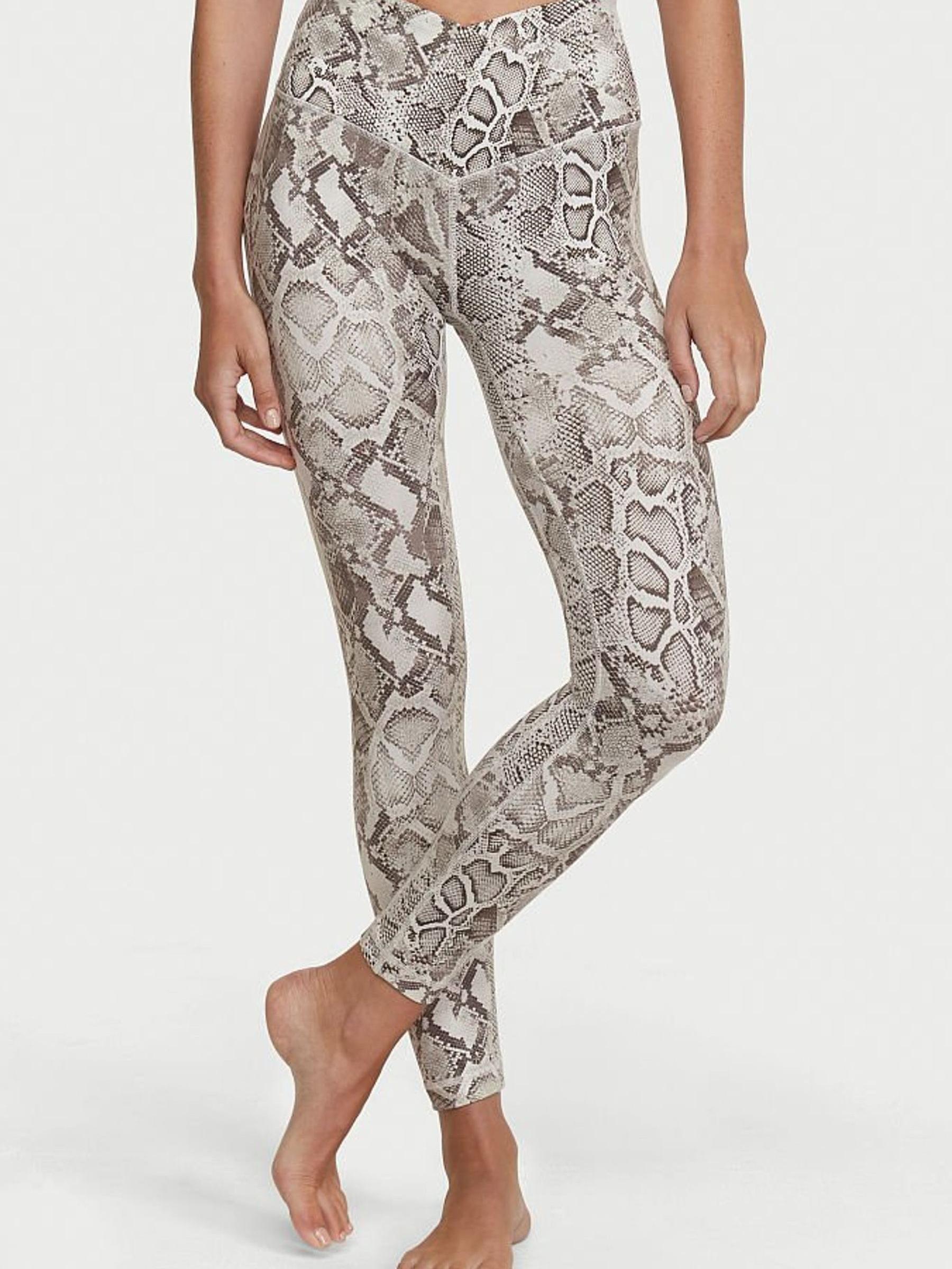 Natural Lizard Live On Point Crossover Legging - Image 2 of 4