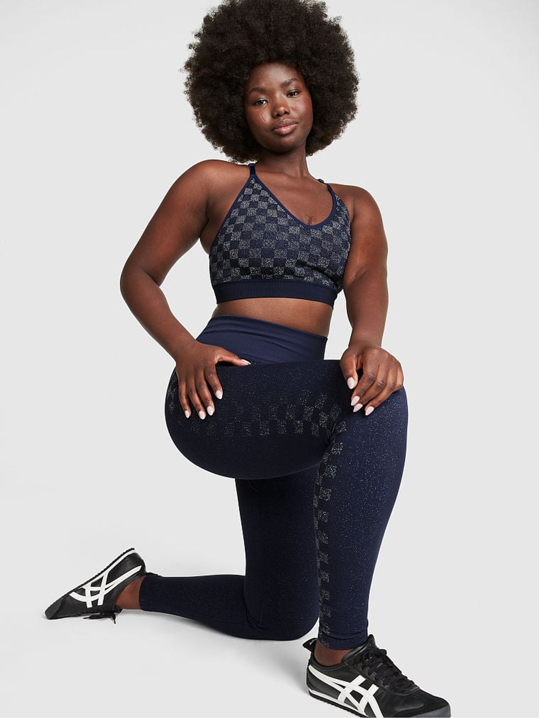 Midnight Navy Checkered Blue Non Wired Lightly Lined Seamless Sports Bra - Image 3 of 4