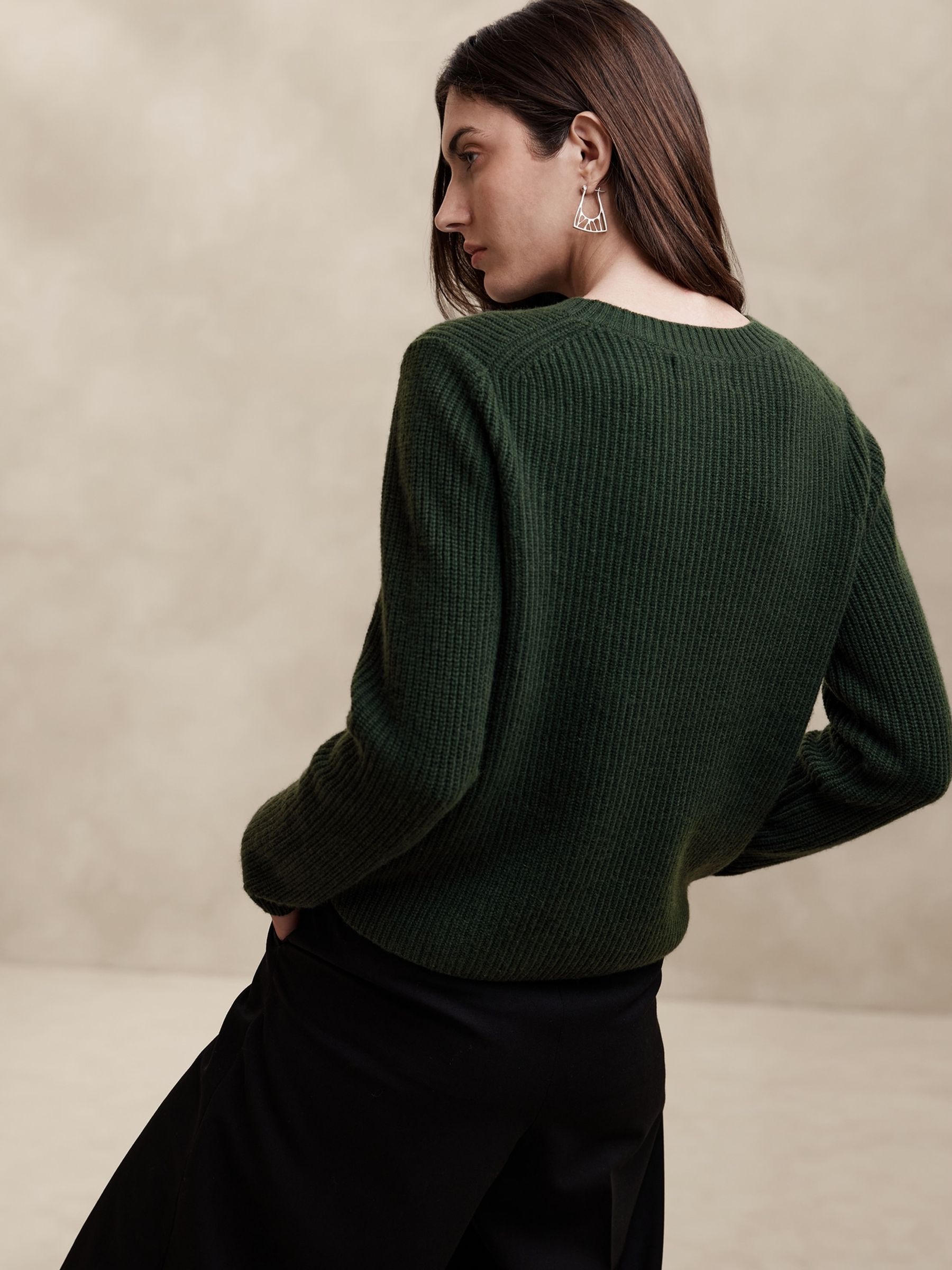 Banana Republic Green Lucia Cashmere Ribbed Jumper - Image 2 of 4
