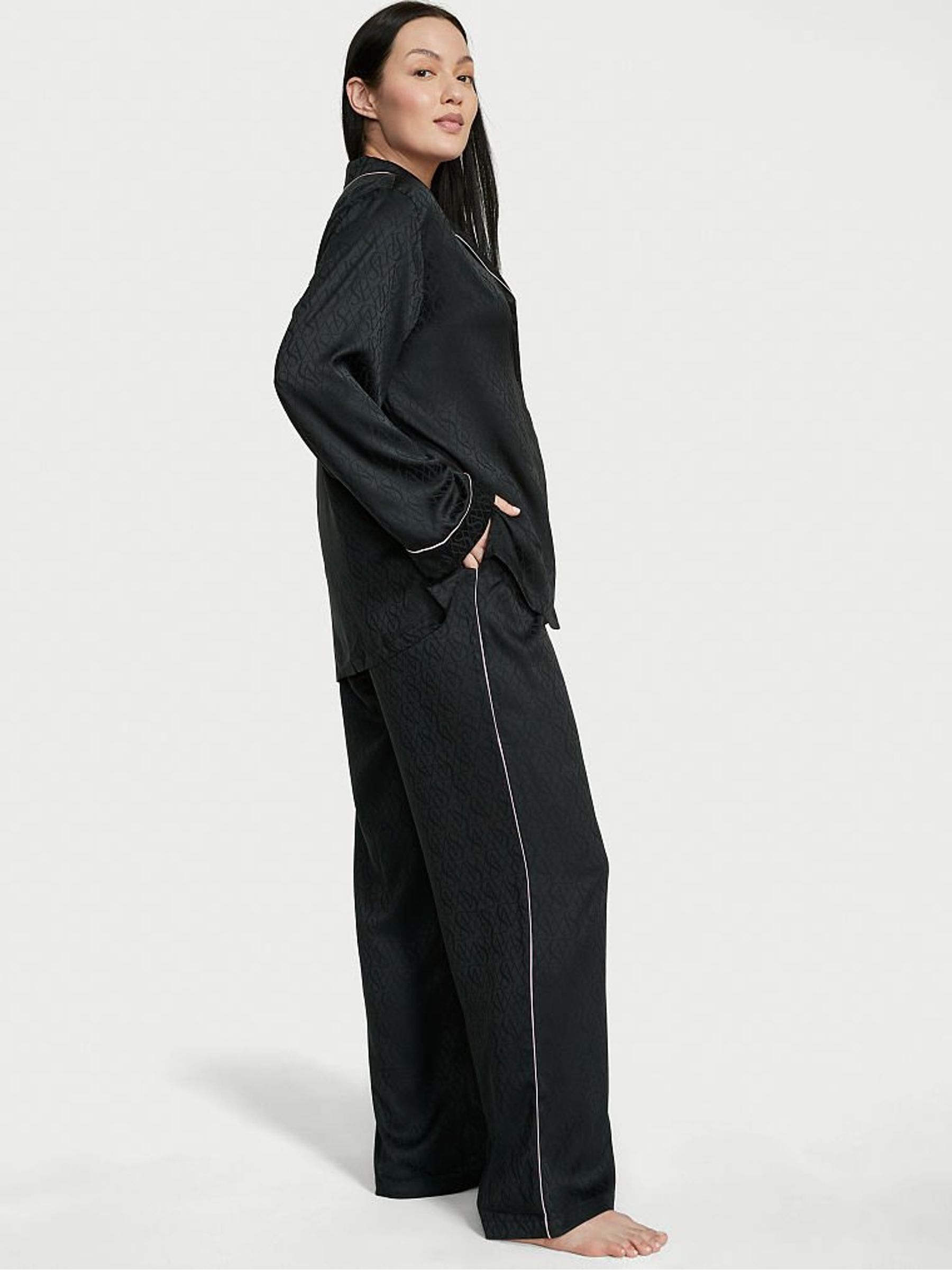 Black Vs Lockup Jacquard Satin Long Pyjamas - Image 2 of 4