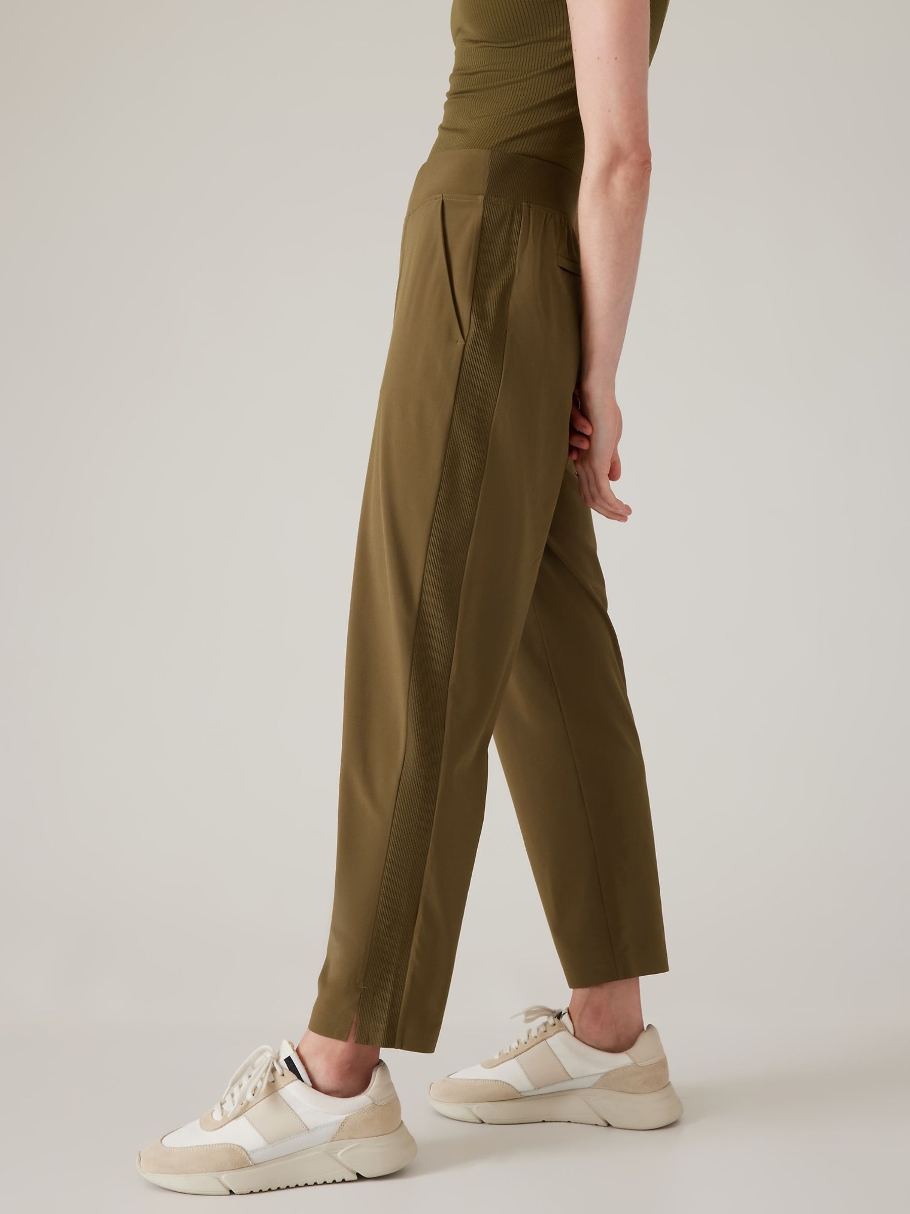 Athleta Brown Brooklyn Mid Rise Featherweight Ankle Trousers - Image 3 of 5
