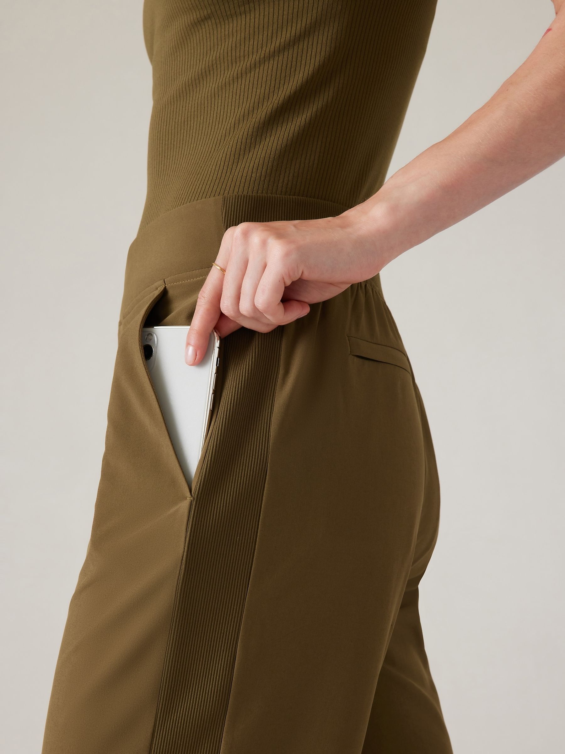 Athleta Brown Brooklyn Mid Rise Featherweight Ankle Trousers - Image 5 of 5