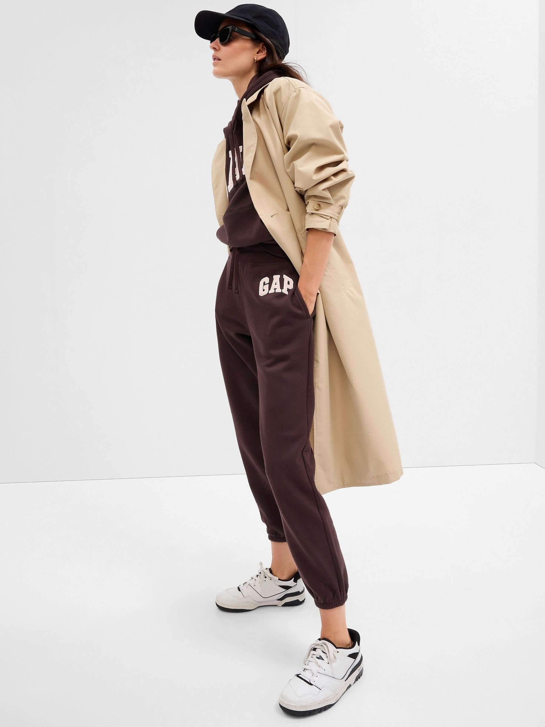 Brown Vintage Arch Logo Fleece-Lined Joggers - Image 3 of 3