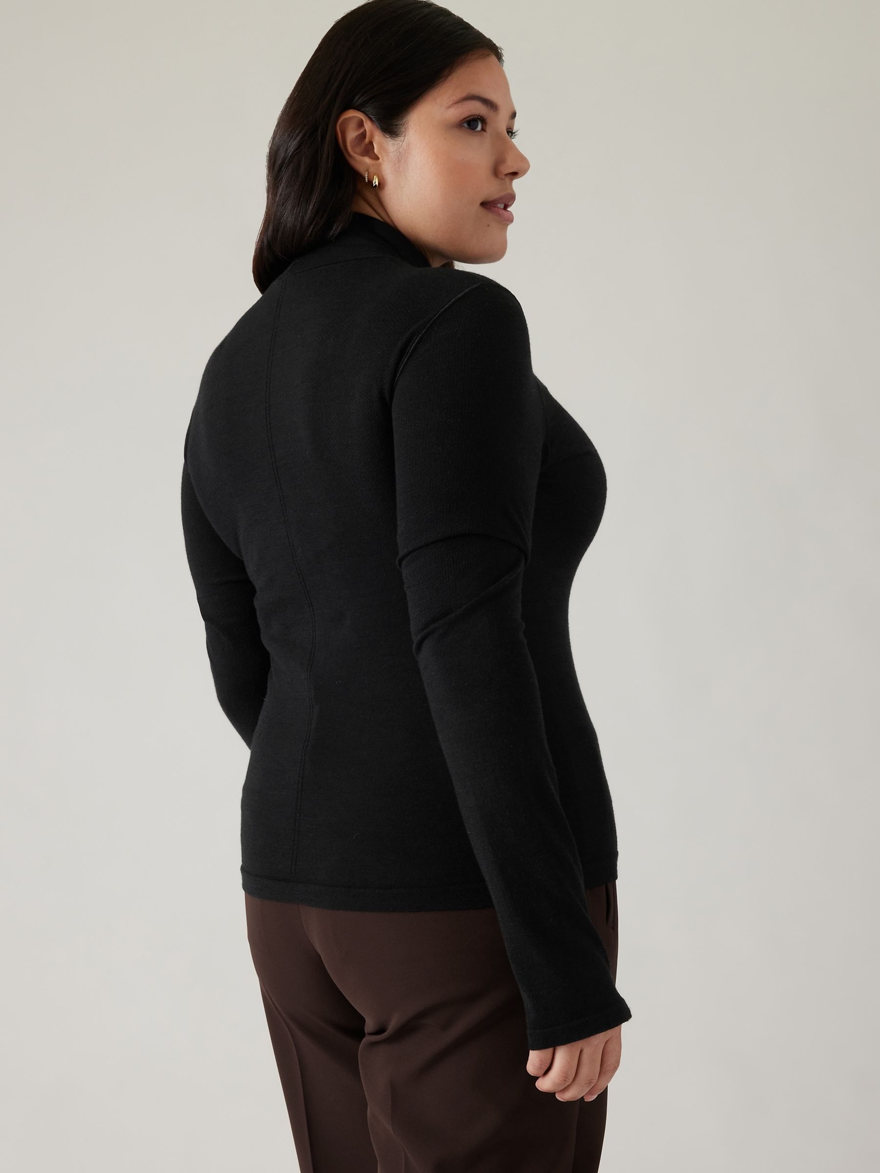 Athleta Black Ascent Seamless Turtleneck T-Shirt - Image 5 of 5