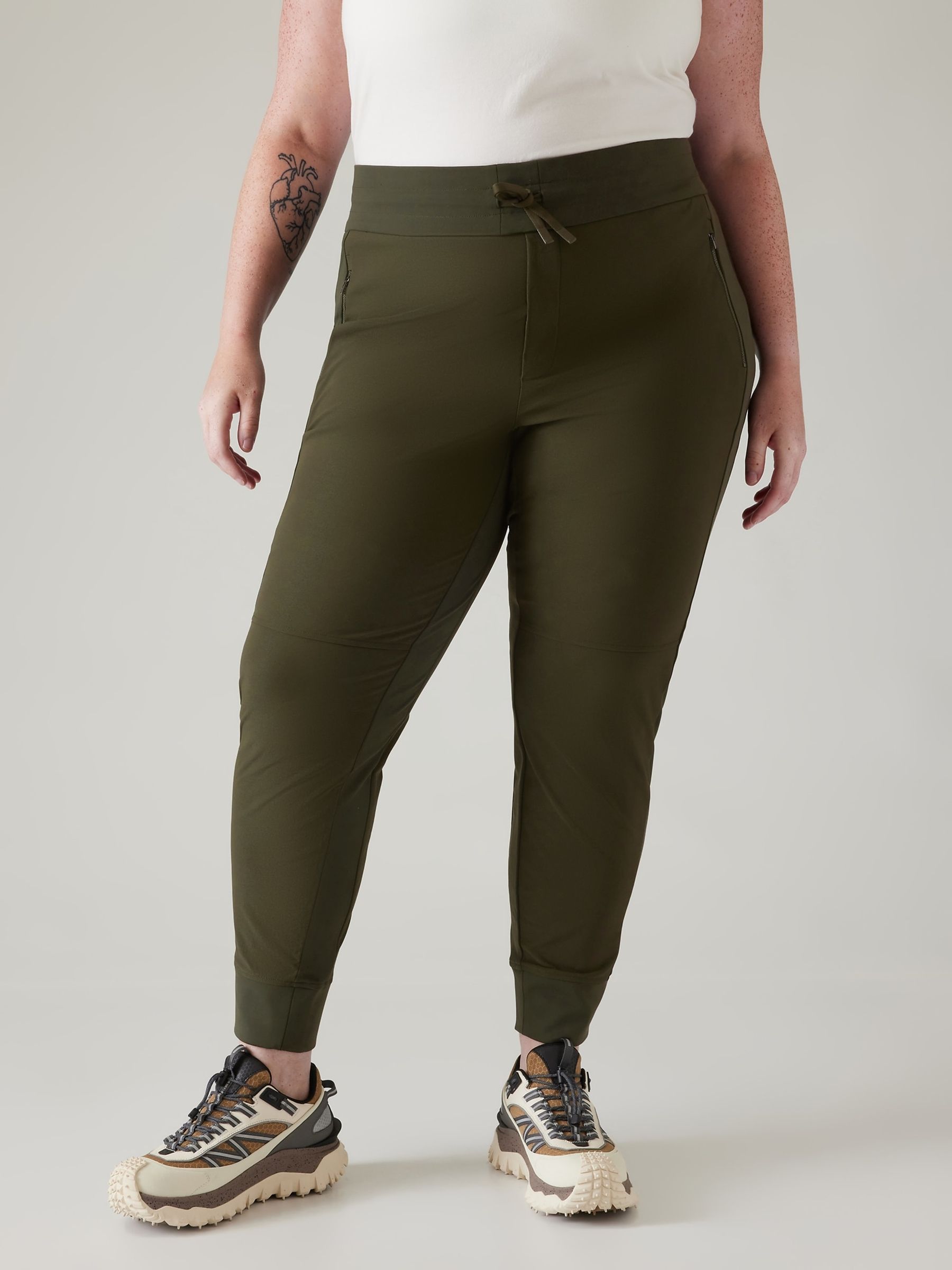 Athleta Green Headlands Hybrid Trek Joggers - Image 4 of 5