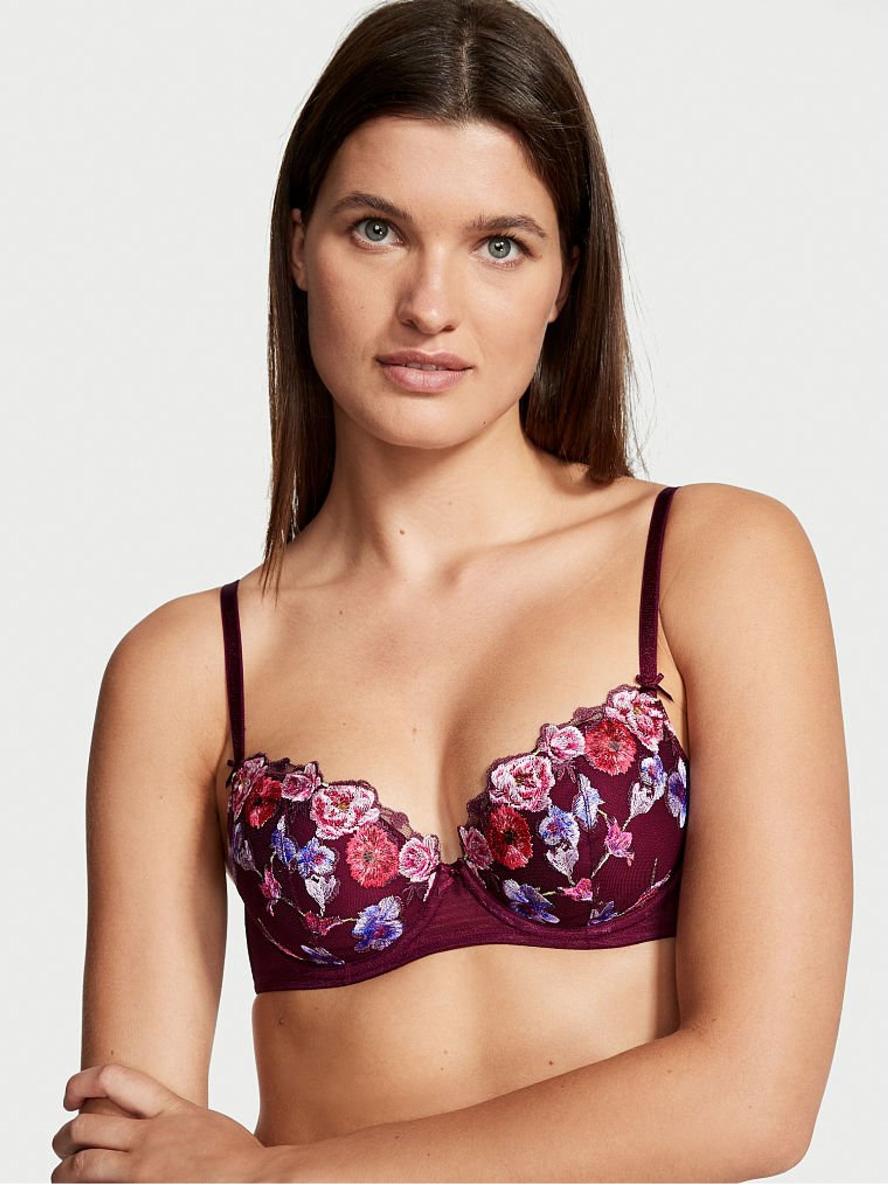Victoria's Secret Sport - Workout/Sports Bra Size 32D Choose a Color