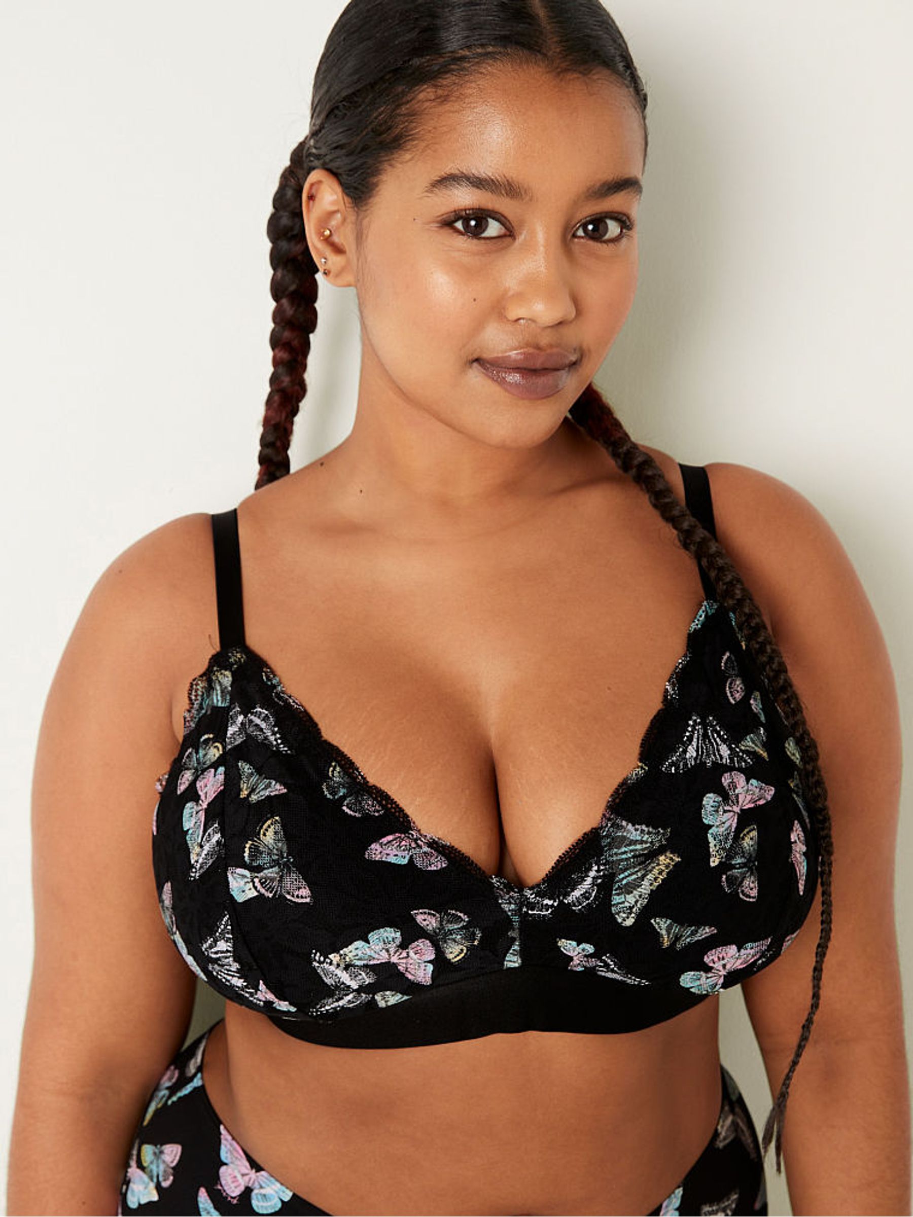 Pure Black Butterfly Fuller Cup Lace Unlined Triangle Bralette - Image 3 of 4