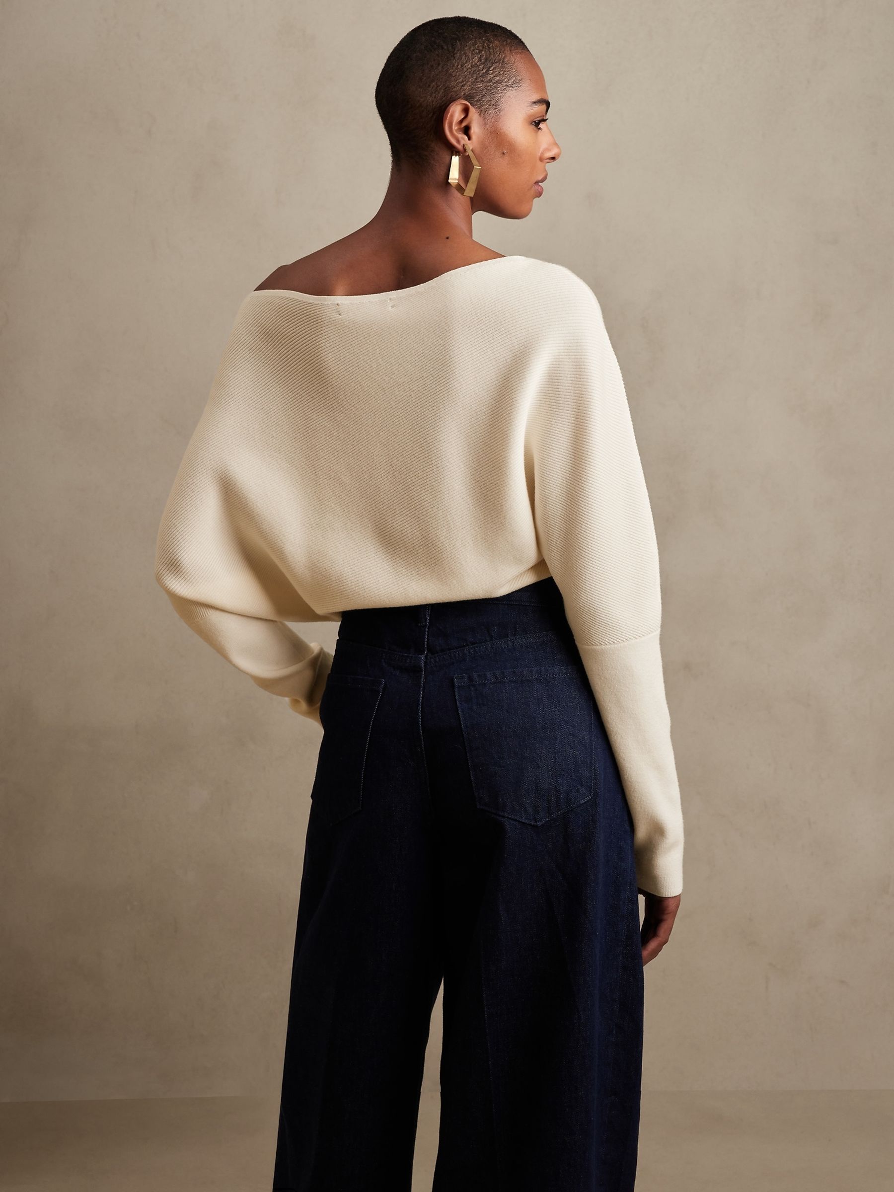Banana Republic White Colleta Off-Shoulder Jumper - Image 2 of 4 Banana Republic White Colleta Off-Shoulder Jumper - Image 2 of 4