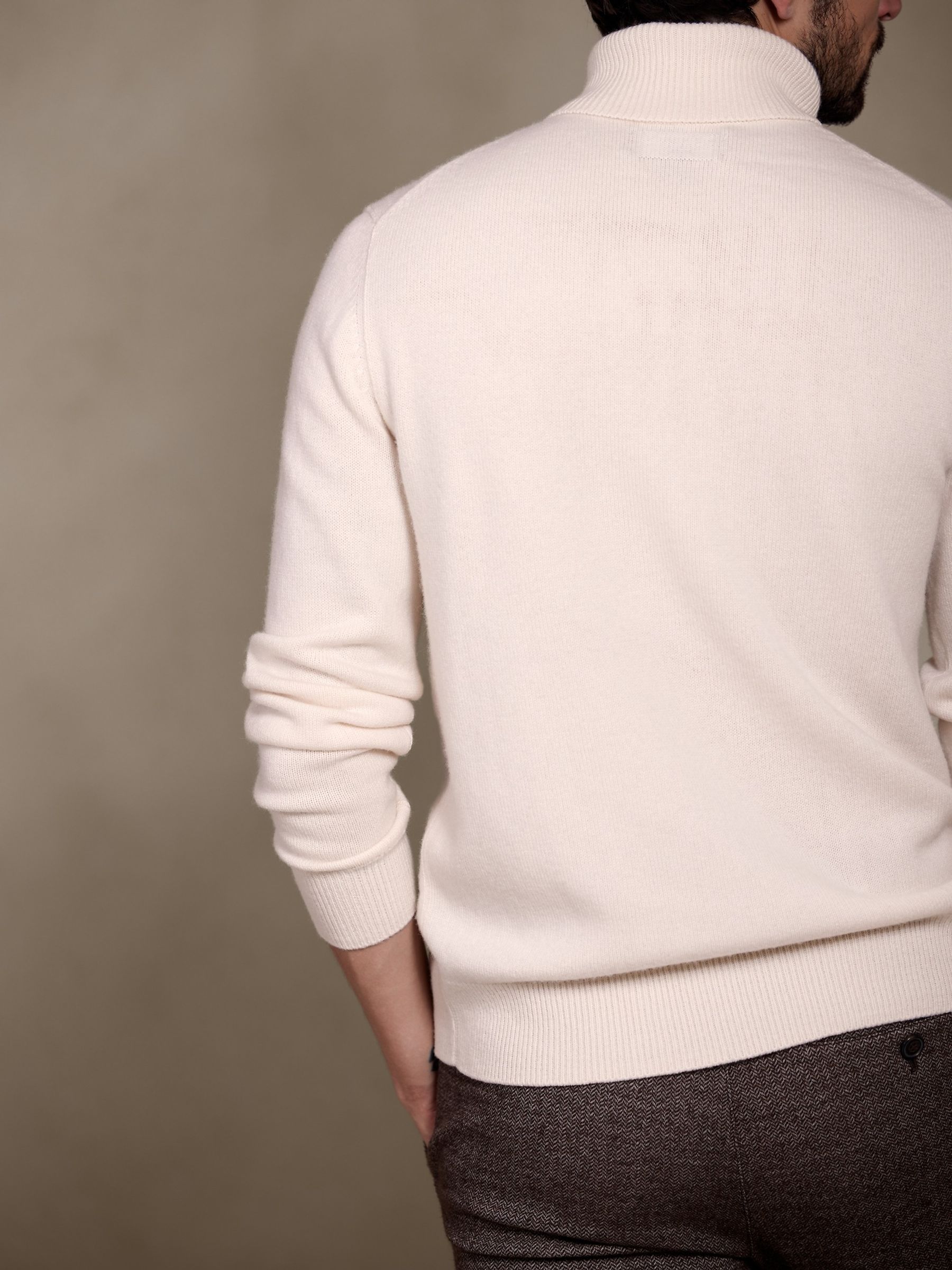 Banana Republic White Urbino Cashmere Turtleneck Jumper - Image 3 of 3