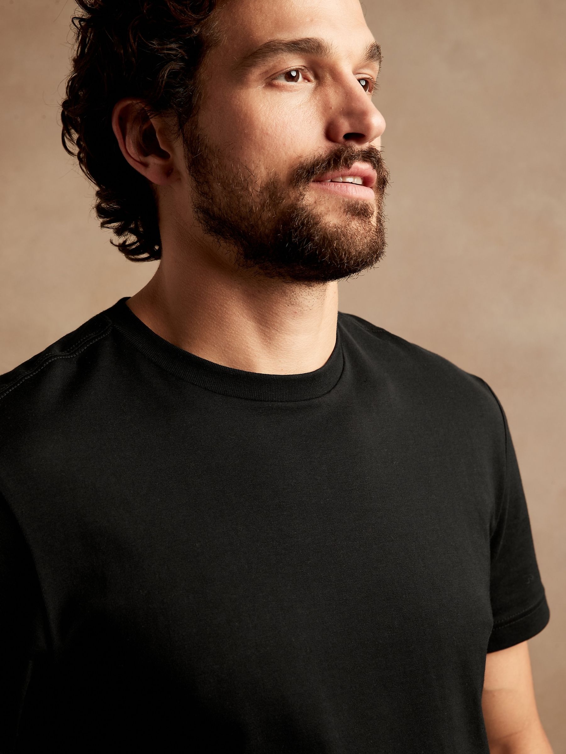 Banana Republic Black Authentic SUPIMA T-Shirt - Image 3 of 3