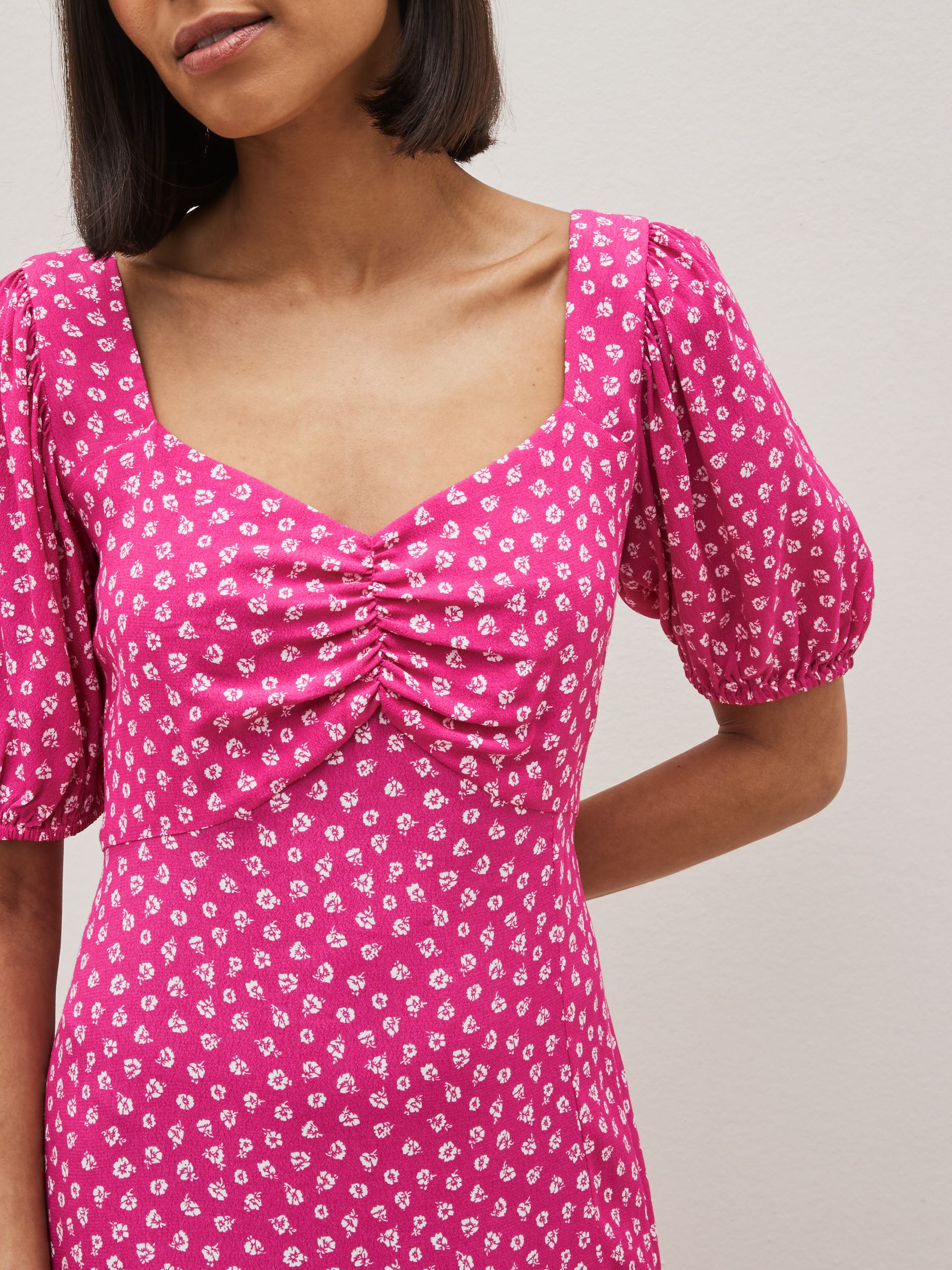 Pink Puff Short Sleeve Slit Dress - Image 3 of 4