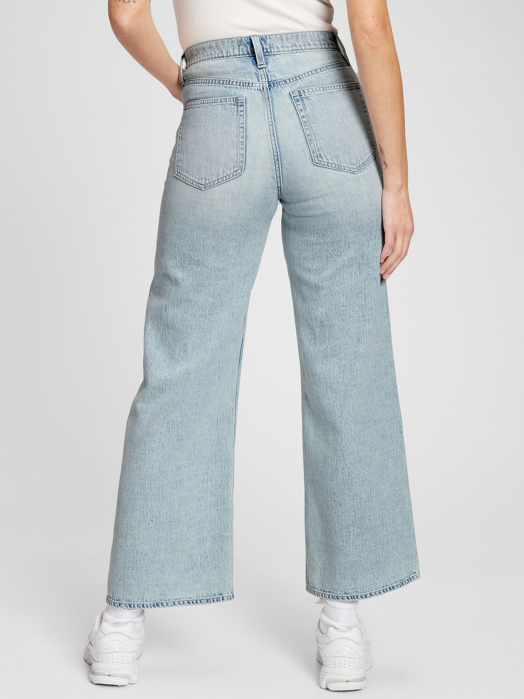 Light Wash Blue High Waisted Wide Leg Jeans - Image 4 of 5