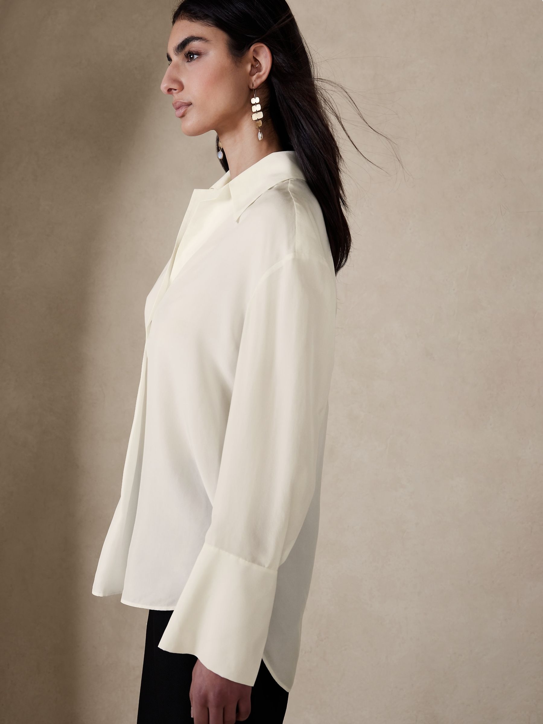 Banana Republic White Aurora Mulberry Silk Shirt - Image 3 of 4