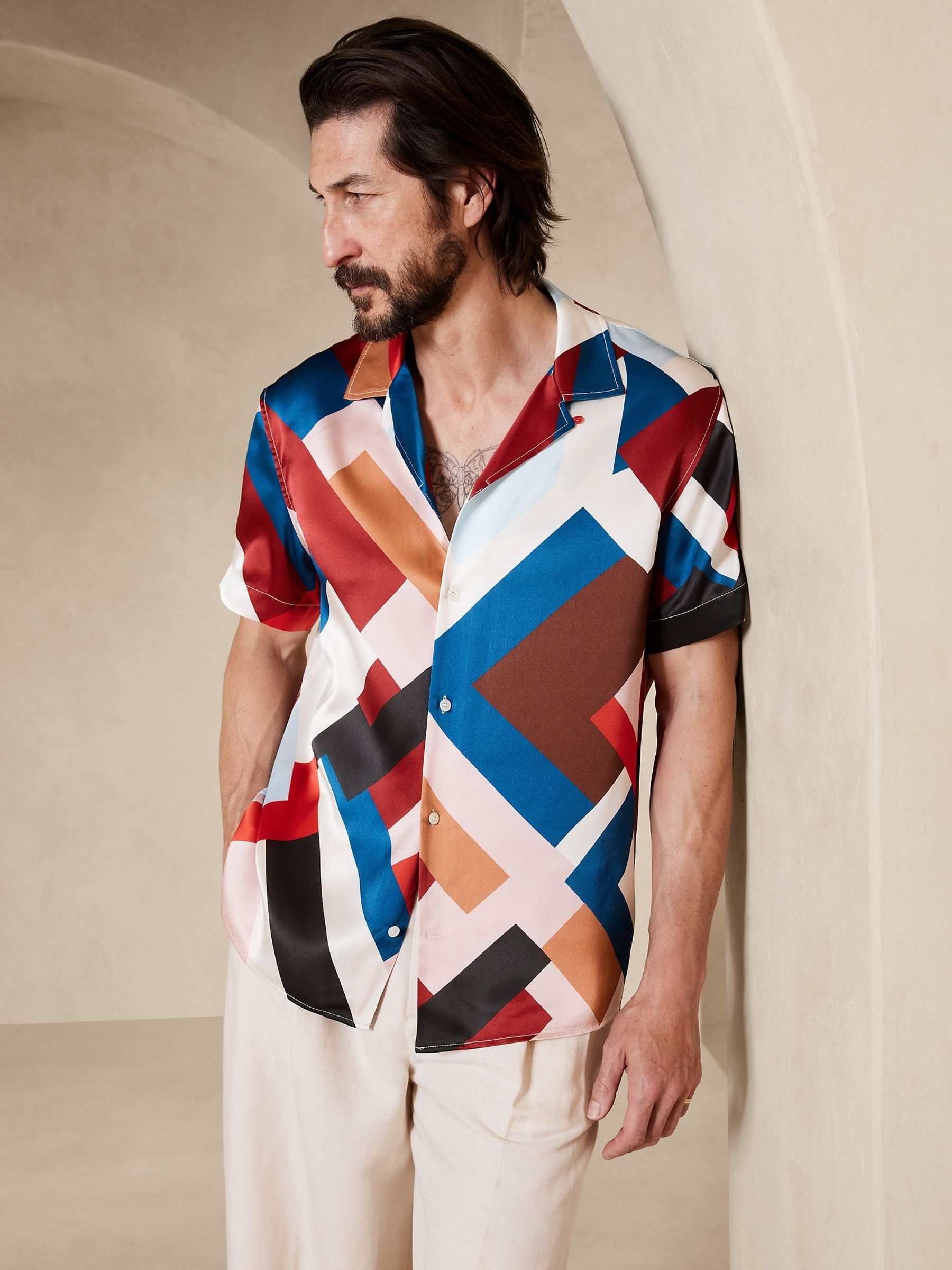 Banana Republic Red Printed Timm Resort Silk Shirt - Image 1 of 4