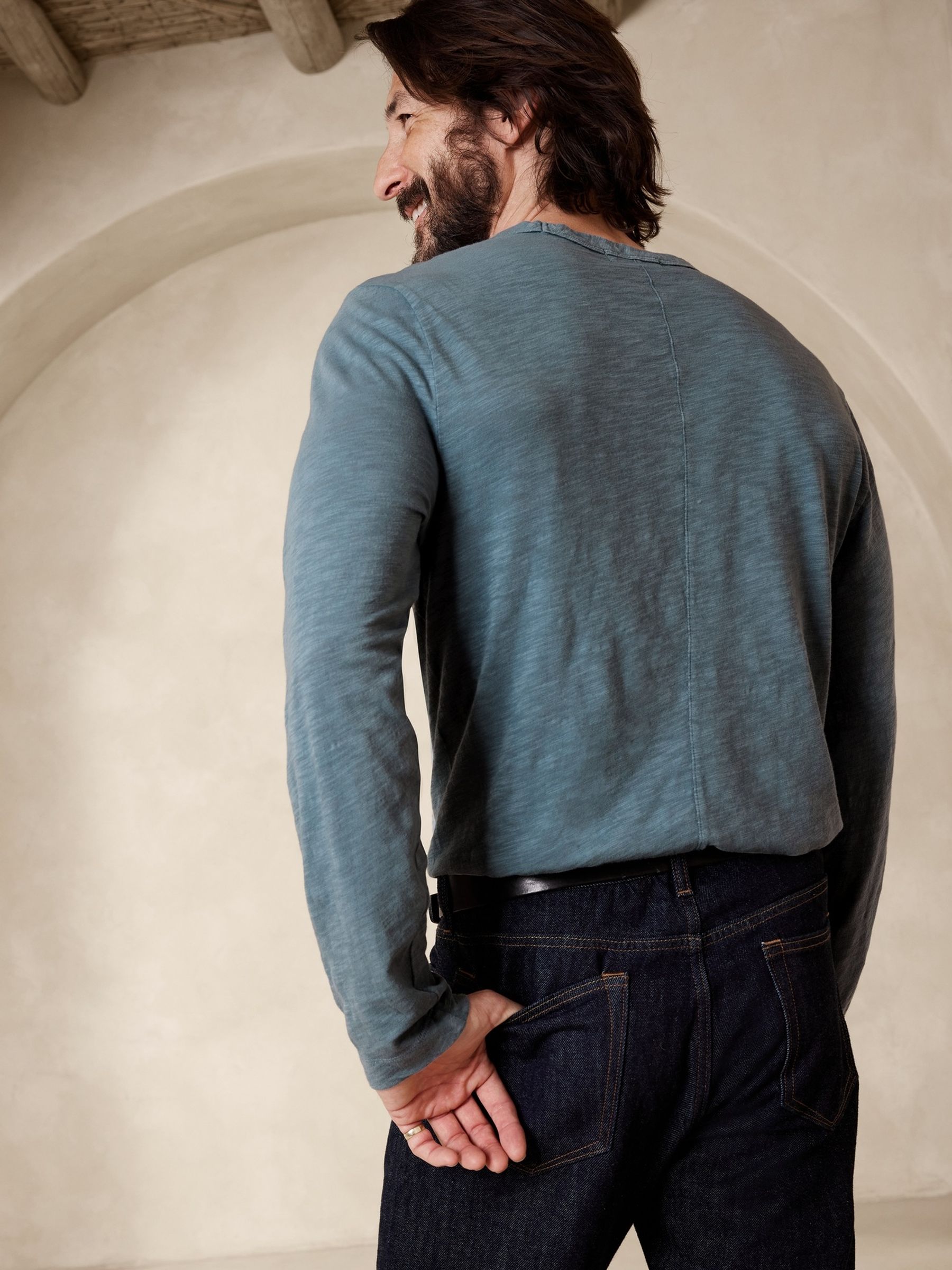 Banana Republic Blue Soft Wash Long Sleeve T-Shirt - Image 3 of 4