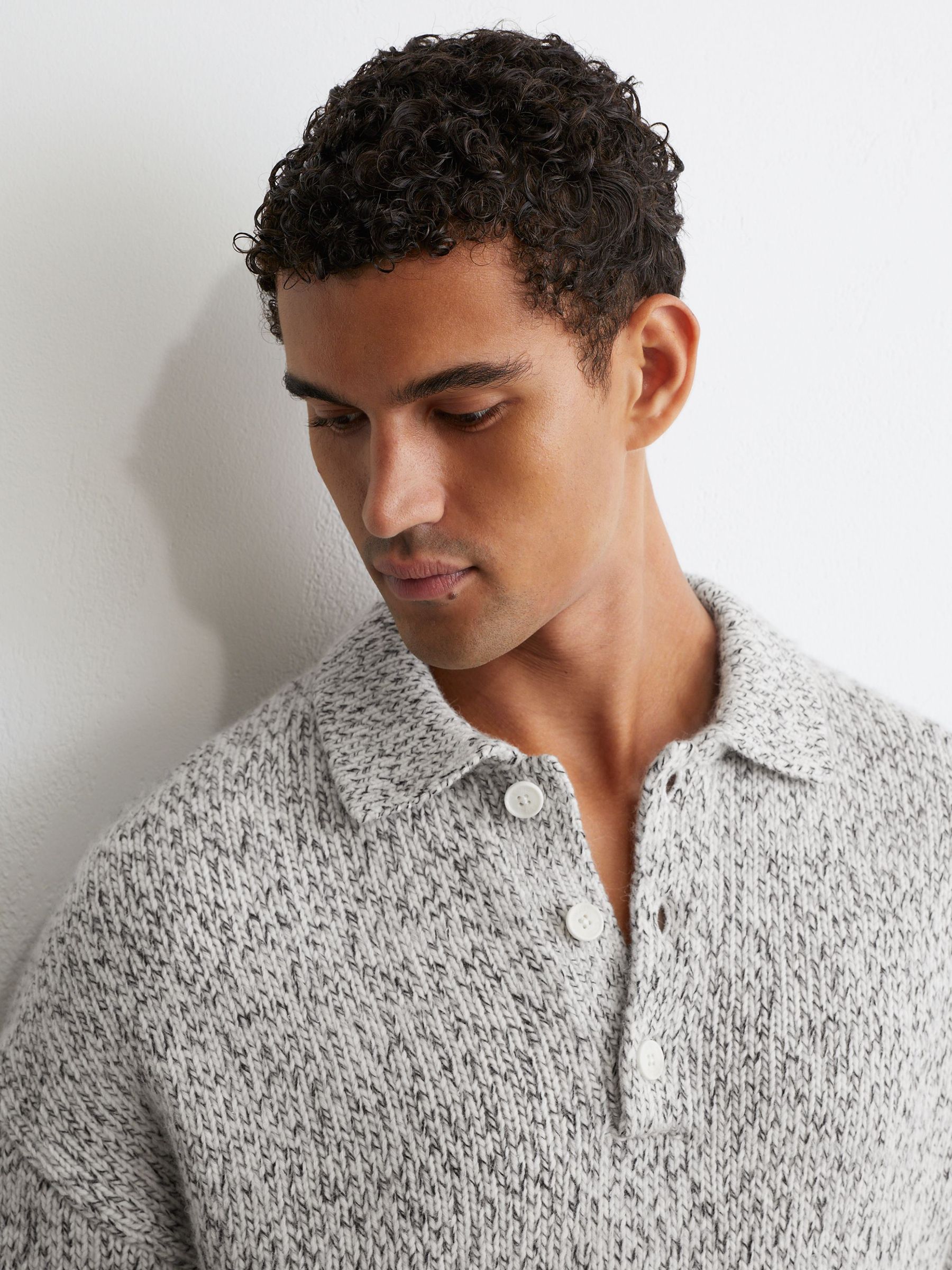 Wool-Blend Speckled-Knit Half-Button Jumper in Soft Grey - Image 6 of 7