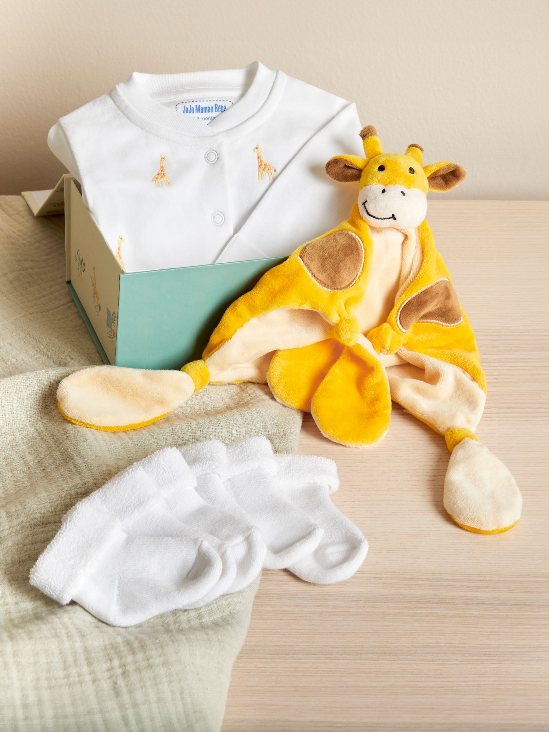 New Baby Giraffe Gift Set in White - Image 1 of 5