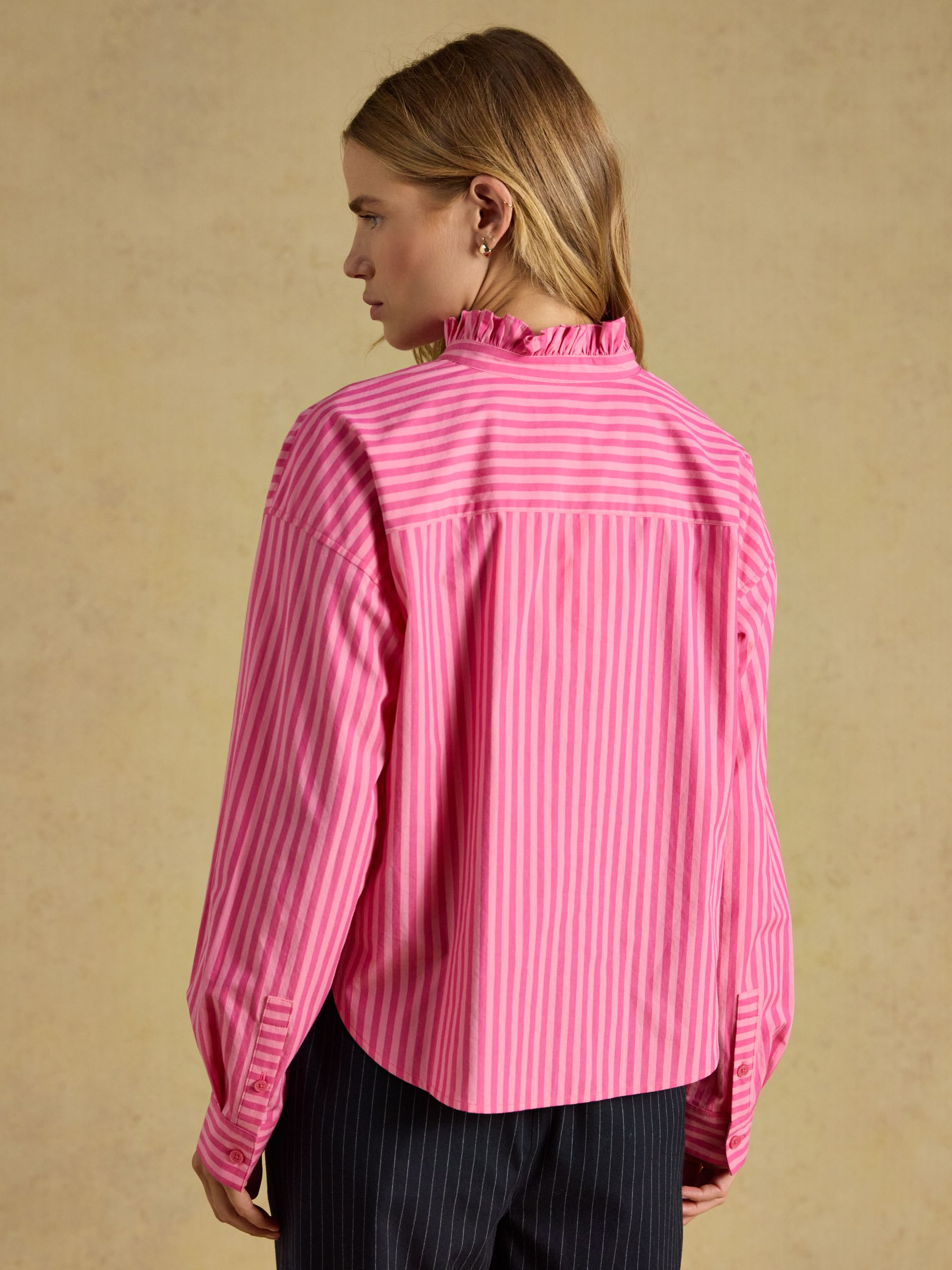 Cropped Poplin Pink Stripe Shirt - Image 2 of 7 Cropped Poplin Pink Stripe Shirt - Image 2 of 7
