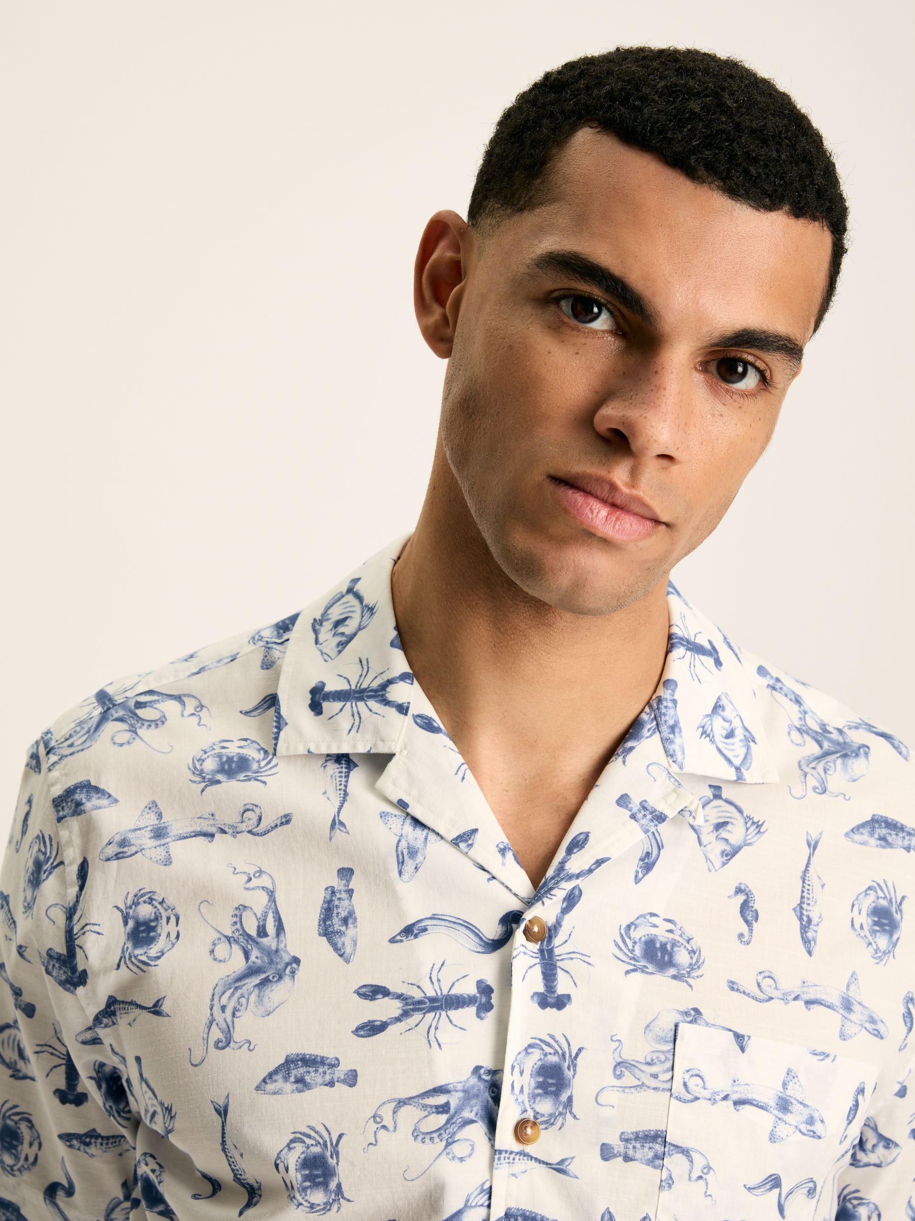 Revere White Printed Short Sleeve Shirt - Image 6 of 8