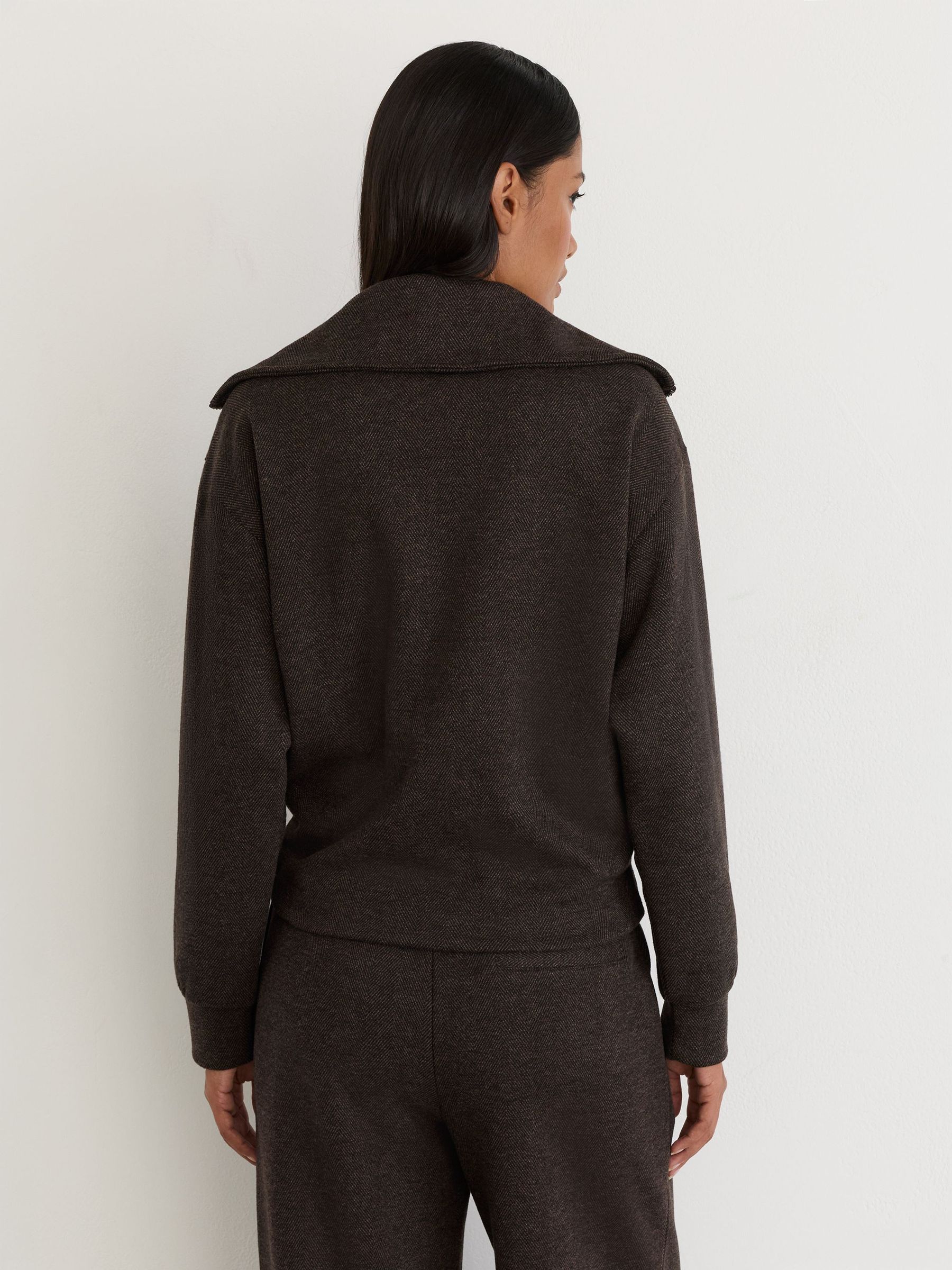 Herringbone Half-Zip Sweatshirt in Dark Brown - Image 5 of 6