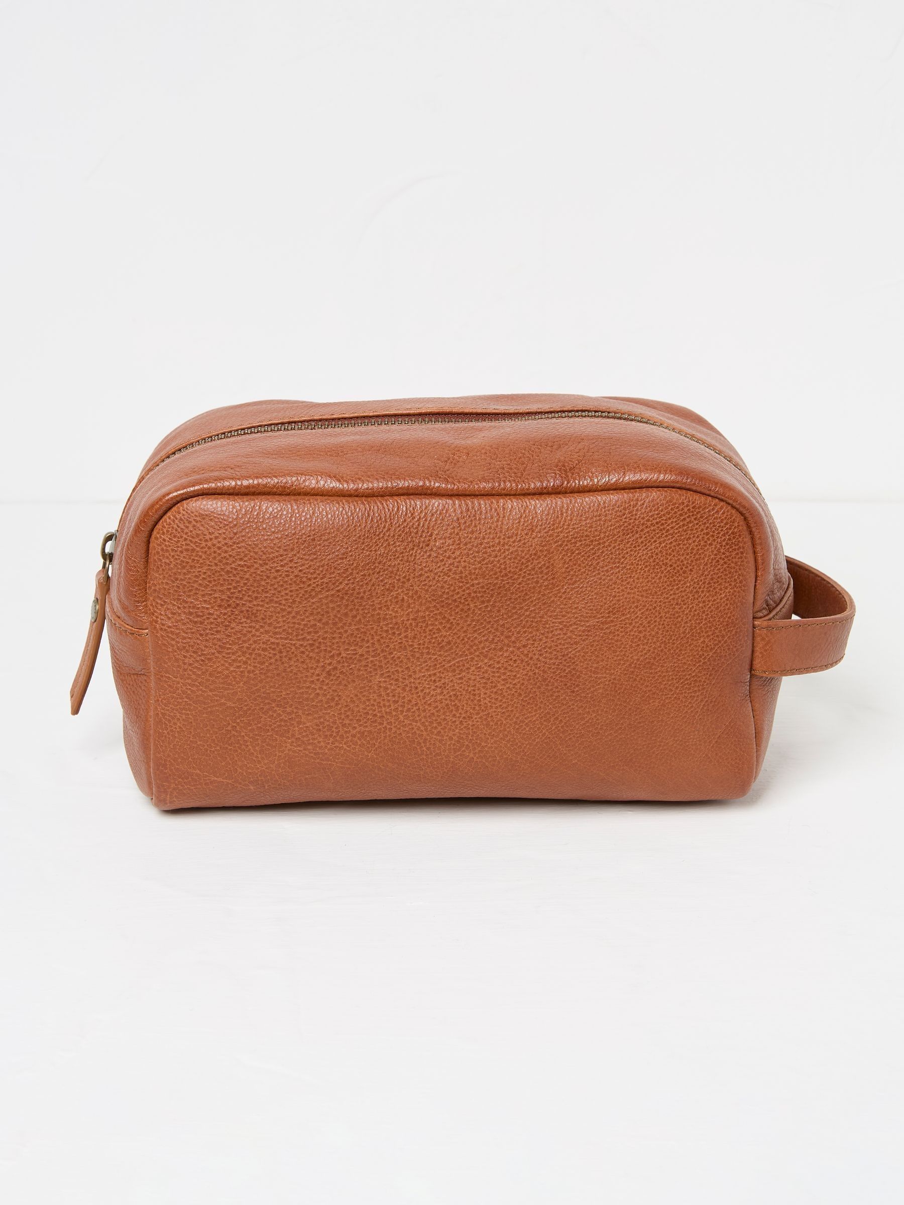 Brown Leather Wash Bag - Image 1 of 2