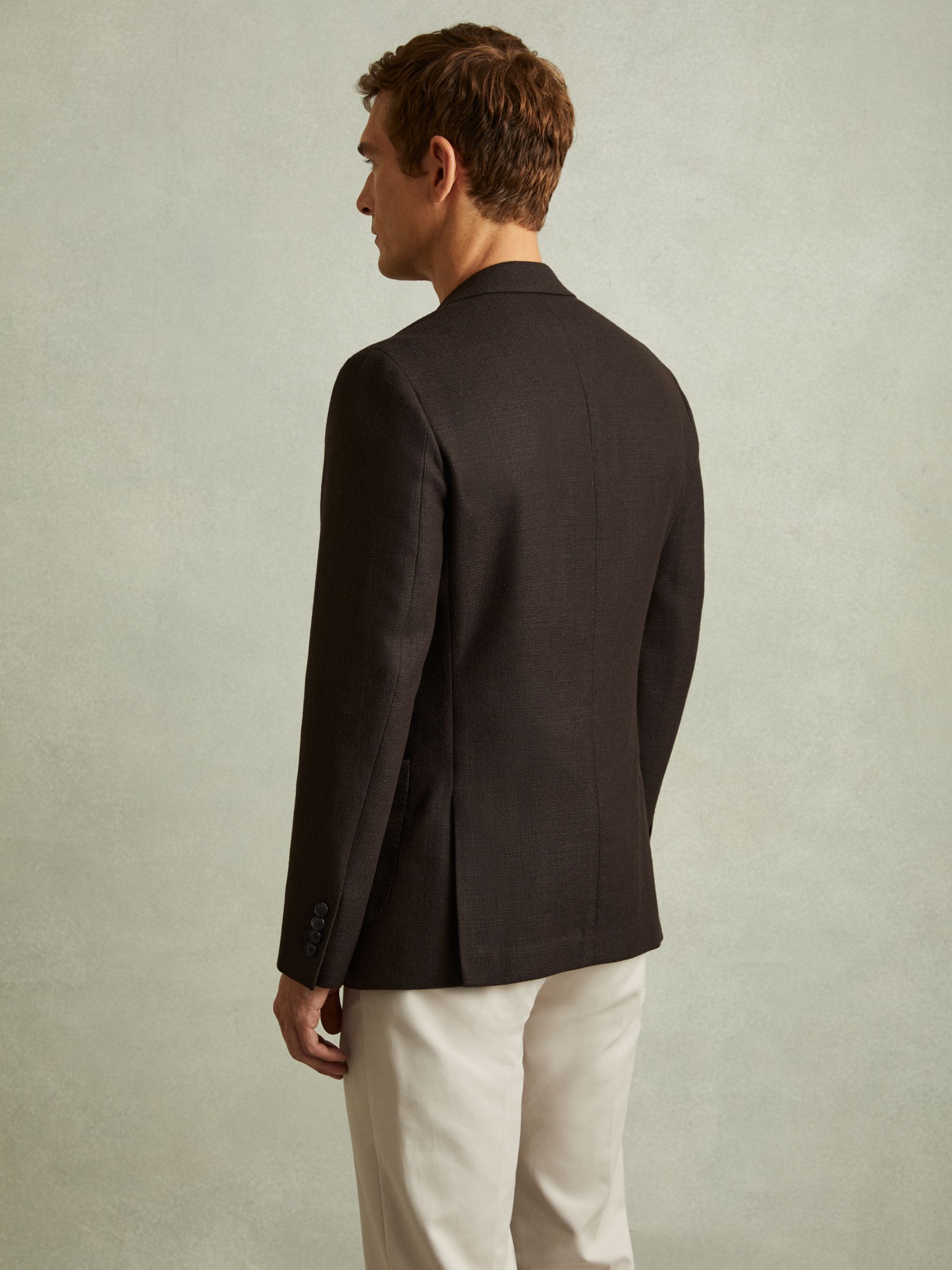 Single-Breasted Wool Blend Blazer Slim Fit in Chocolate Brown - Image 4 of 6