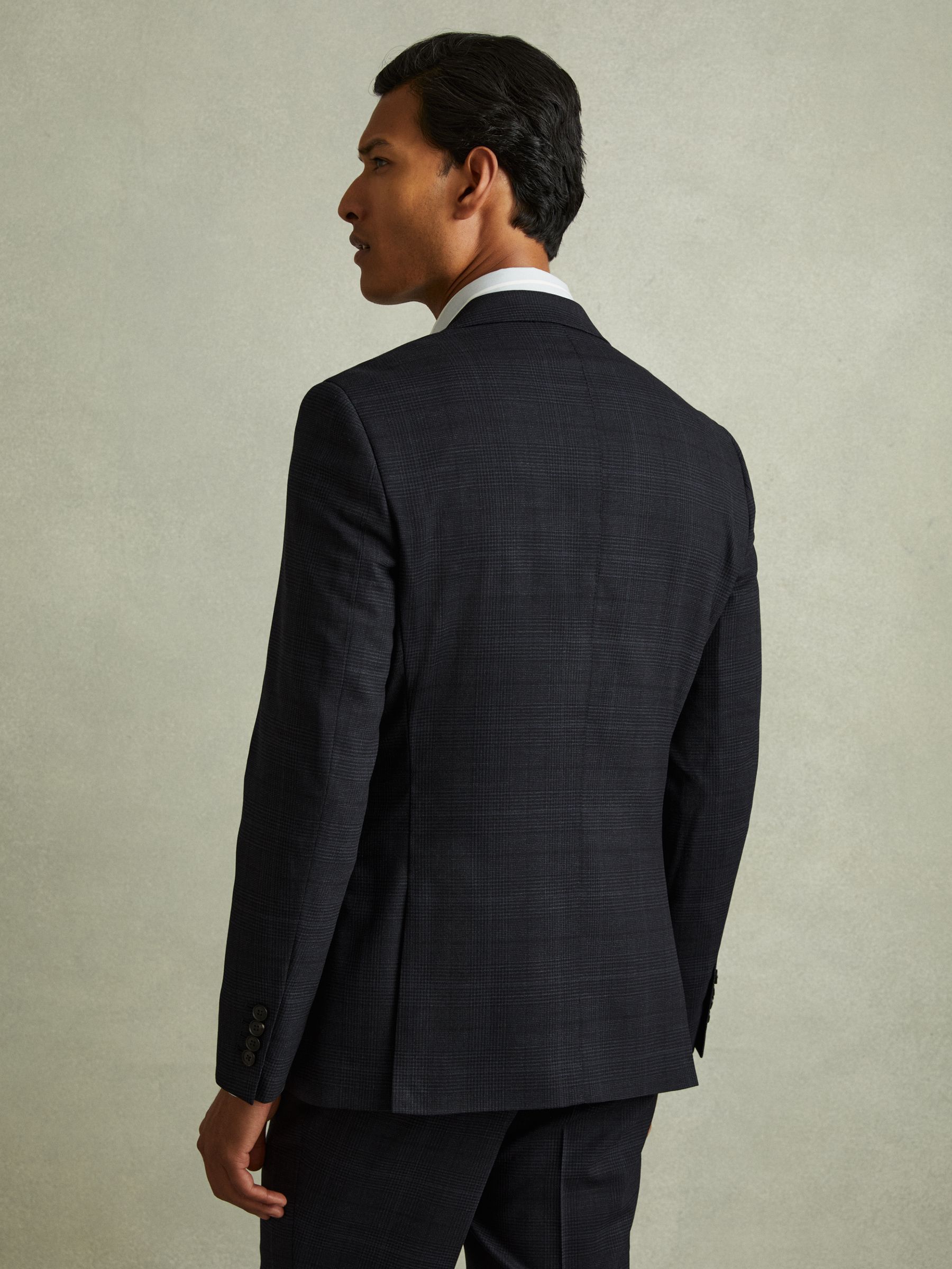 Single-Breasted Wool Blend Blazer in Prince of Wales Check in Navy - Image 4 of 6
