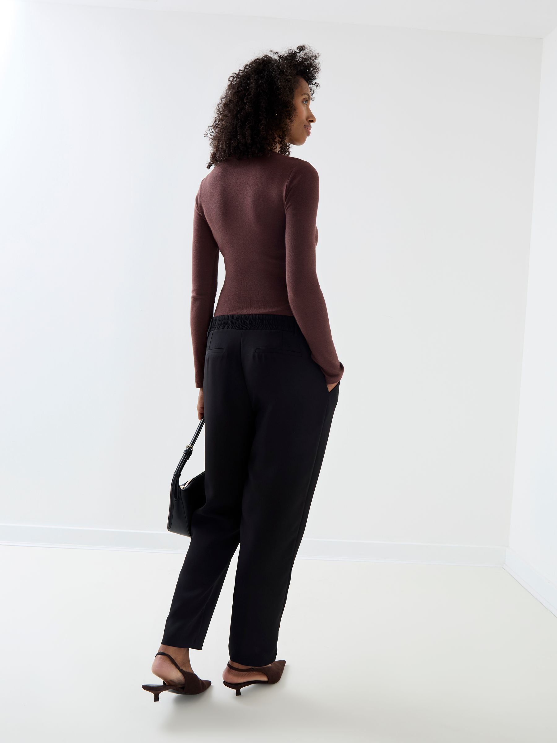 Black Tapered Twill Maternity Trousers - Image 2 of 4 Black Tapered Twill Maternity Trousers - Image 2 of 4