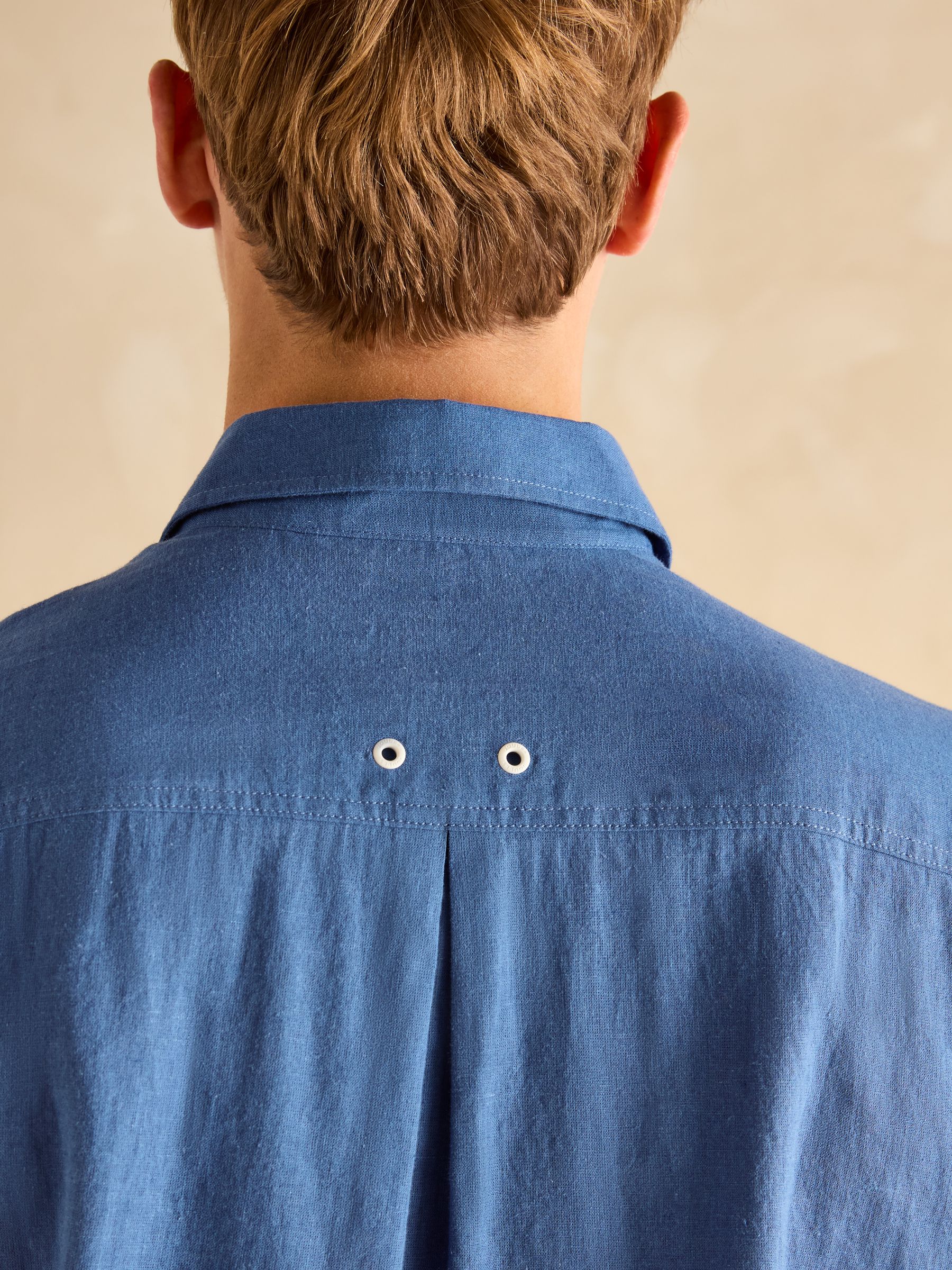 Linen Blend Blue Short Sleeve Shirt - Image 6 of 7