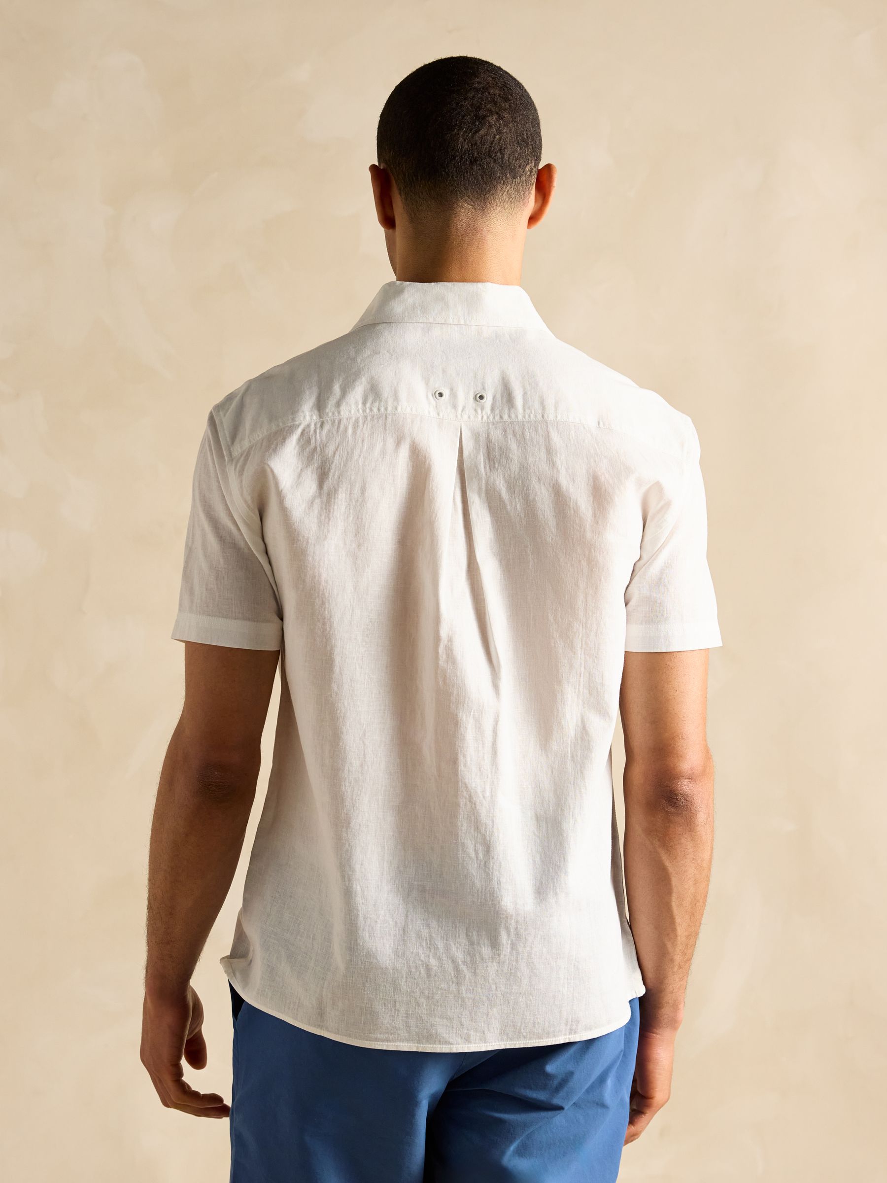 Linen Blend White Short Sleeve Shirt - Image 3 of 8