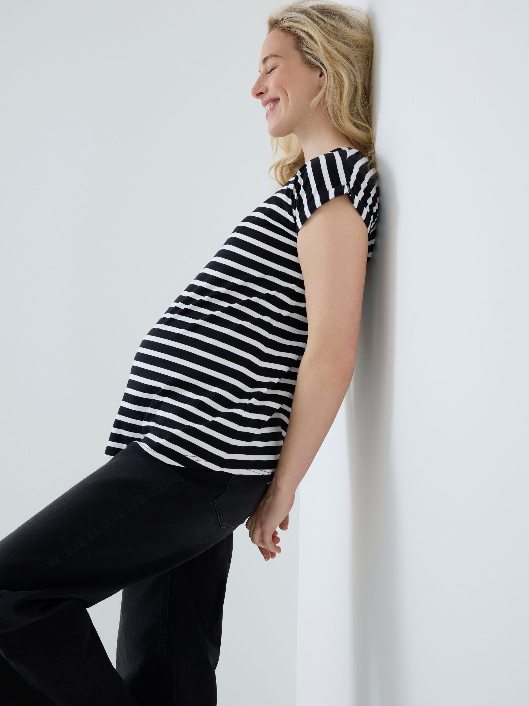 Short Sleeve Maternity Tops