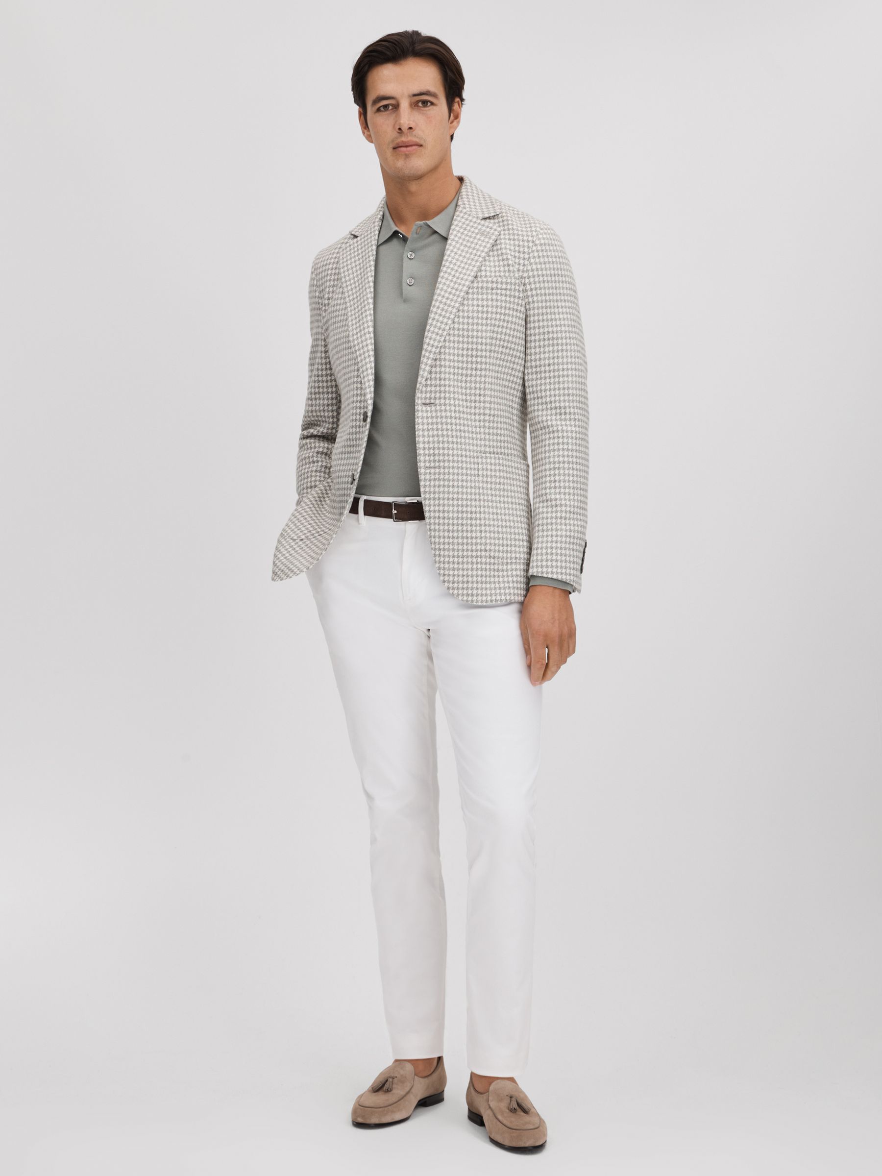 Slim Fit Wool Blend Single Breasted Blazer in Soft Grey - Image 3 of 8