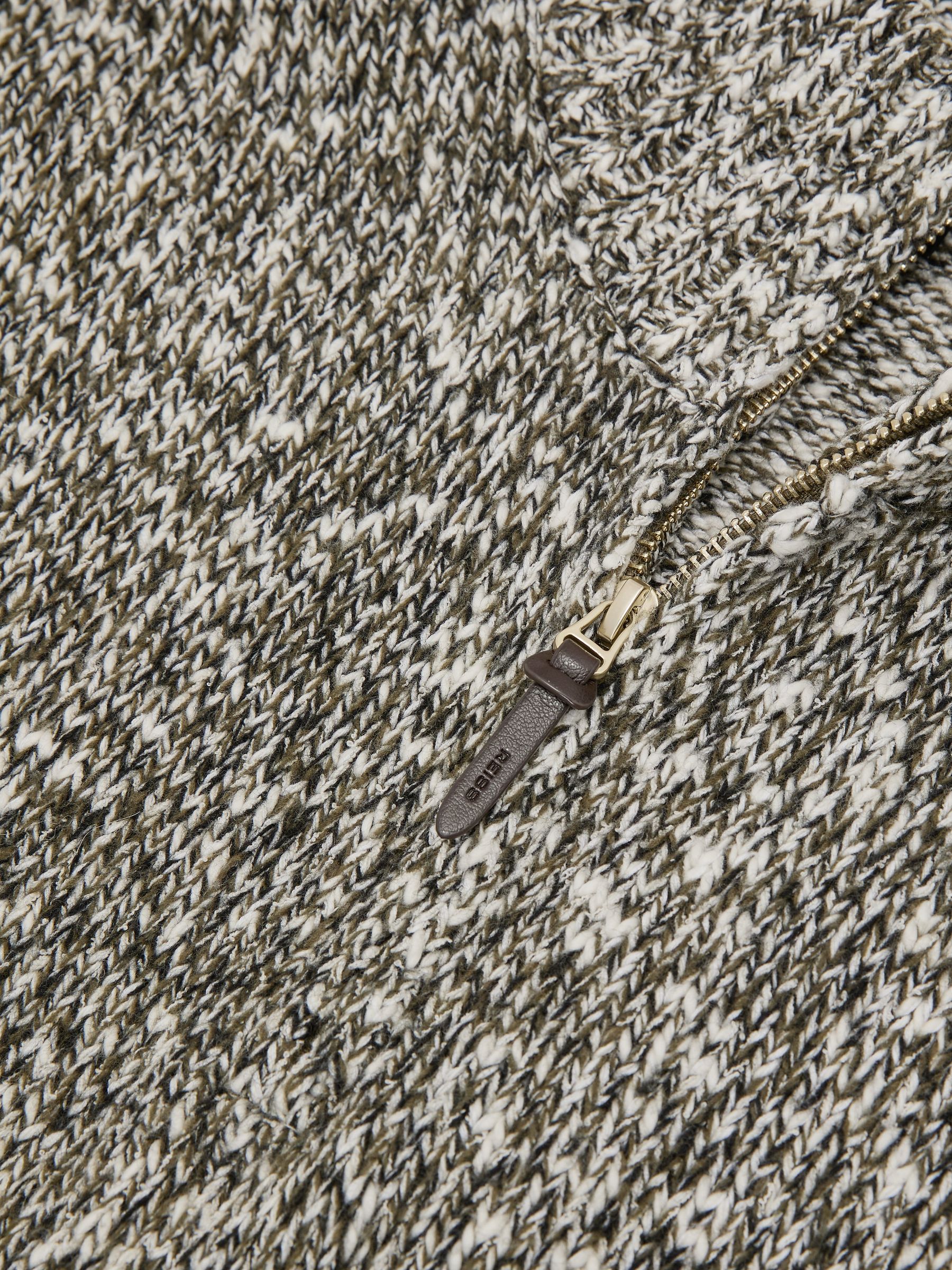 Cotton and Wool Speckled Knit Jumper in Green/White - Image 7 of 7
