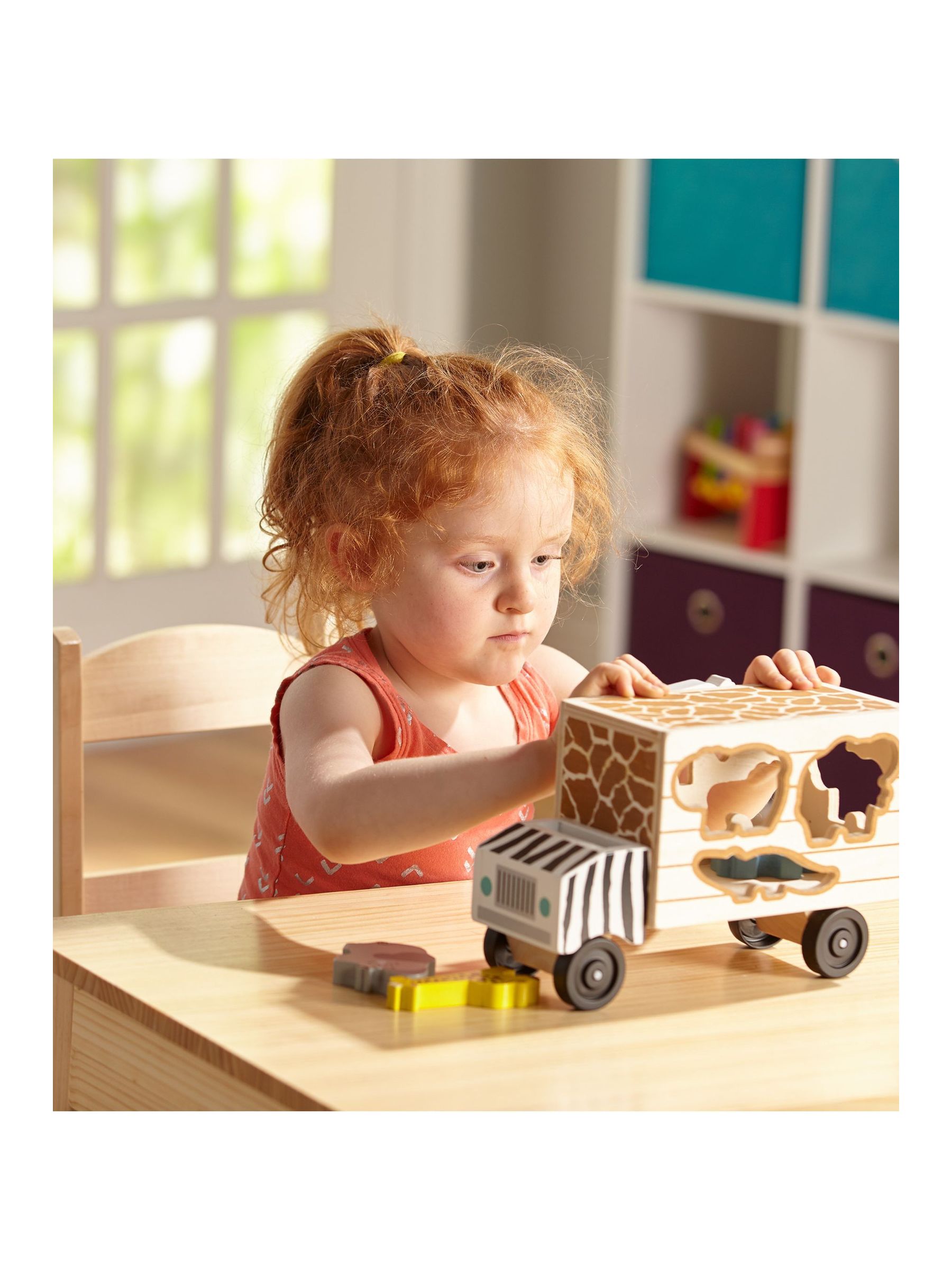 Melissa & Doug Safari Animal Rescue Truck - Image 5 of 9
