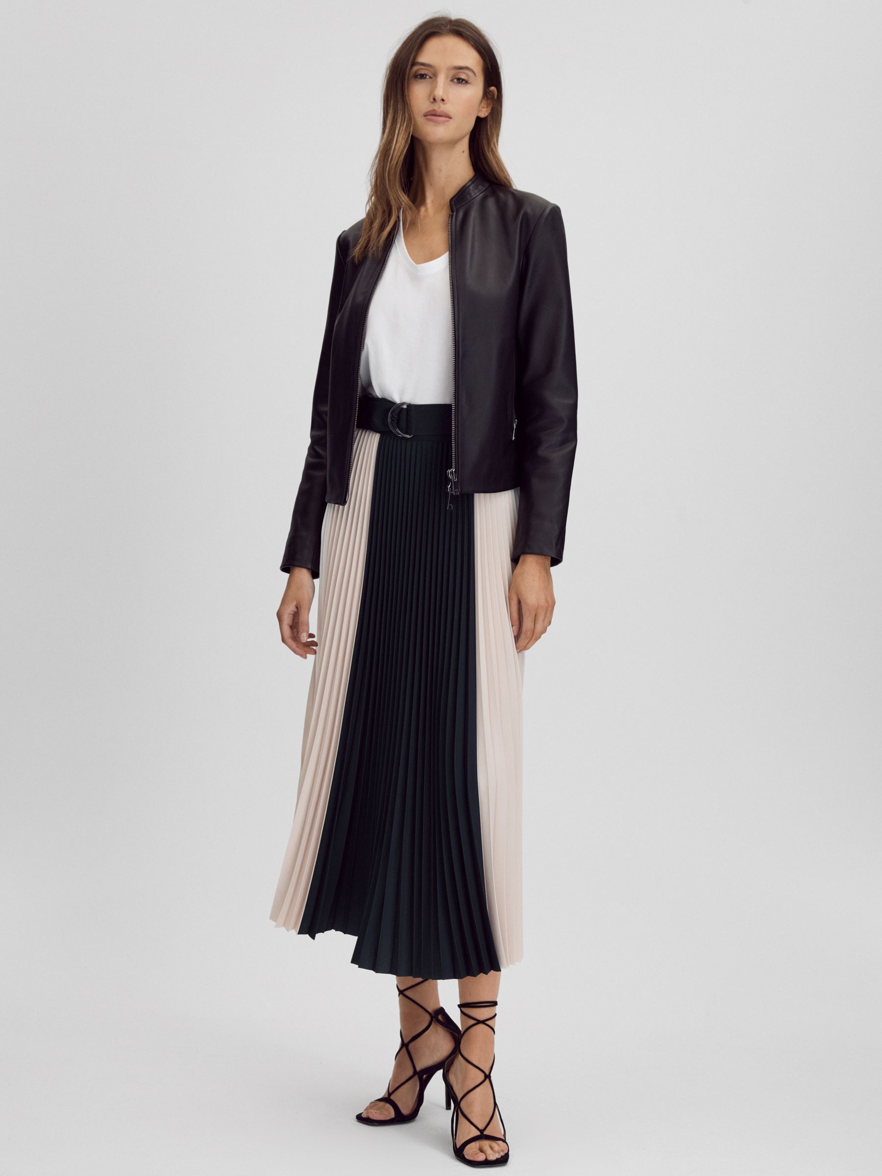 Colourblock Pleated Midi Skirt in Navy/Nude - Image 3 of 6
