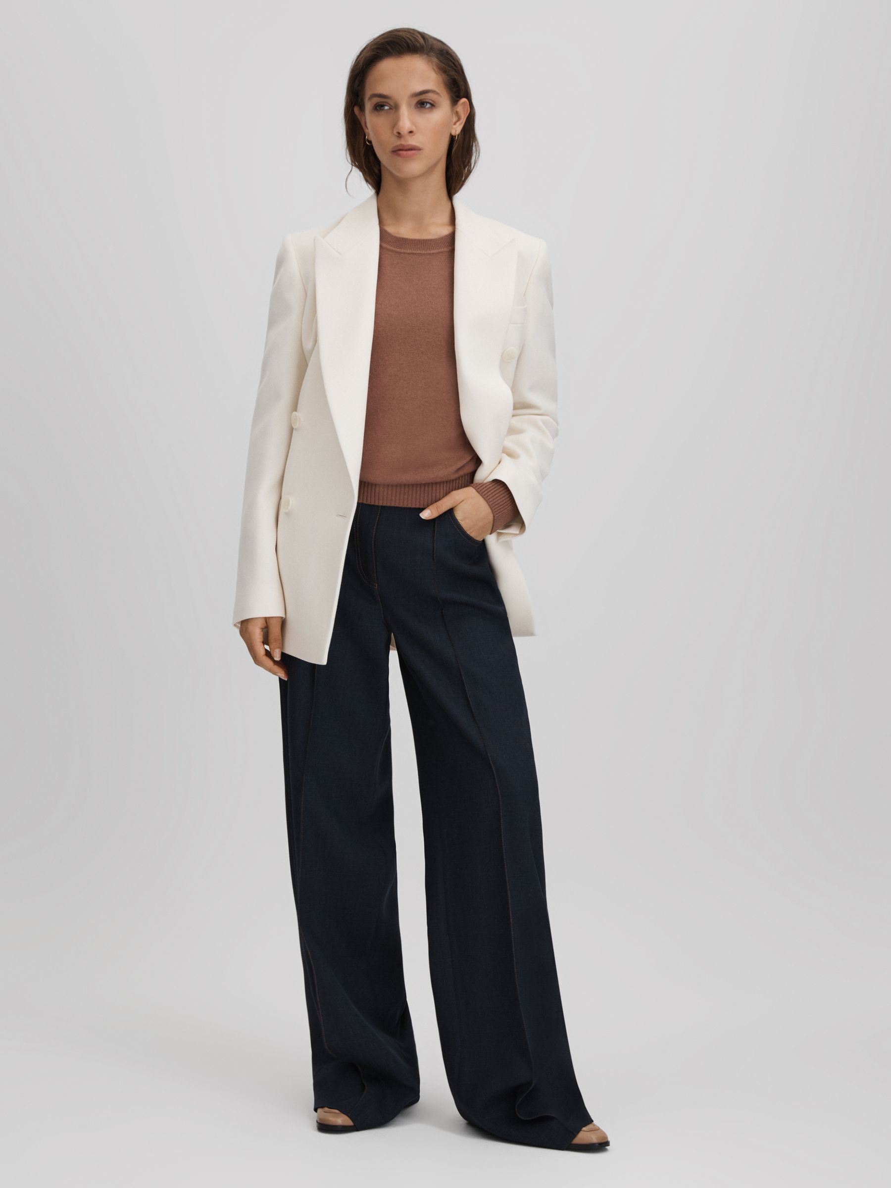 Oversized Wool Blend Crew Neck Jumper in Dusty Pink - Image 3 of 7