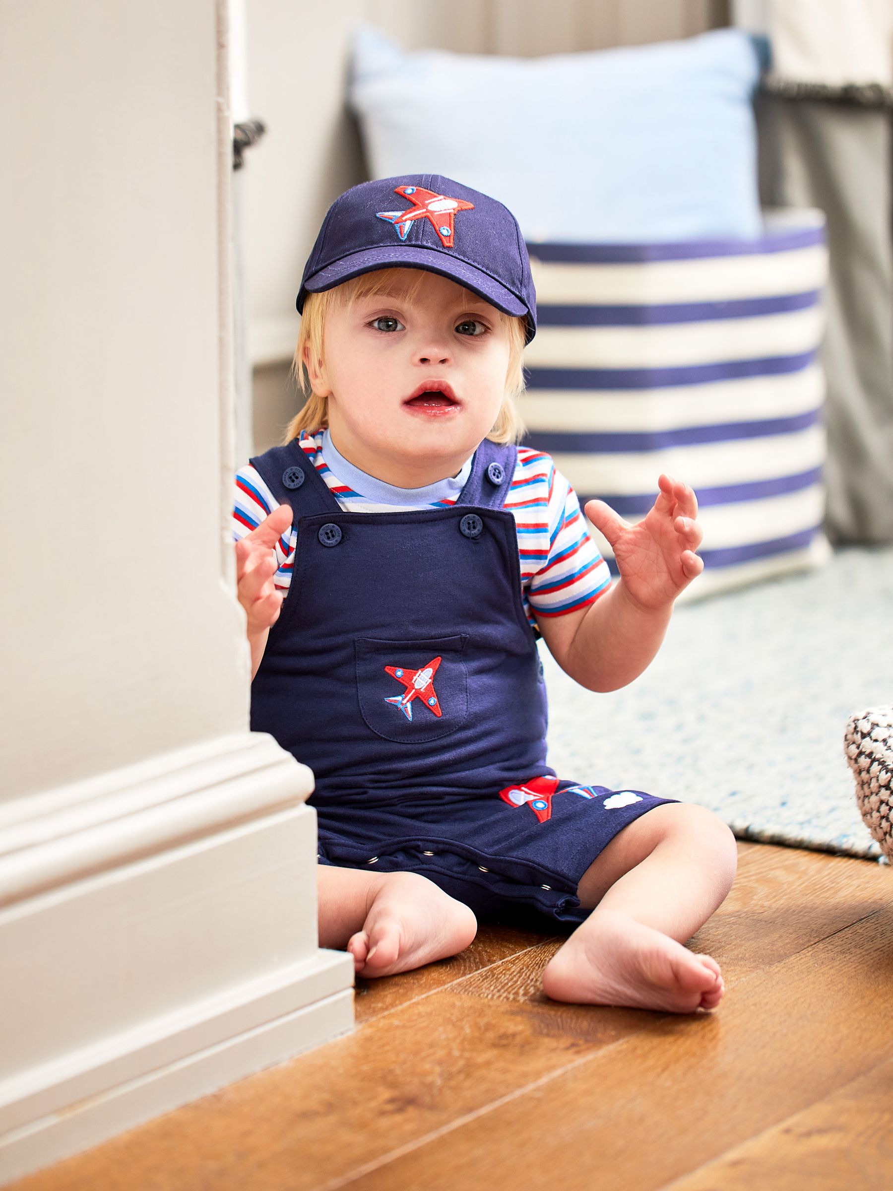 Navy Blue Arrows Appliqué Cap - Image 4 of 4