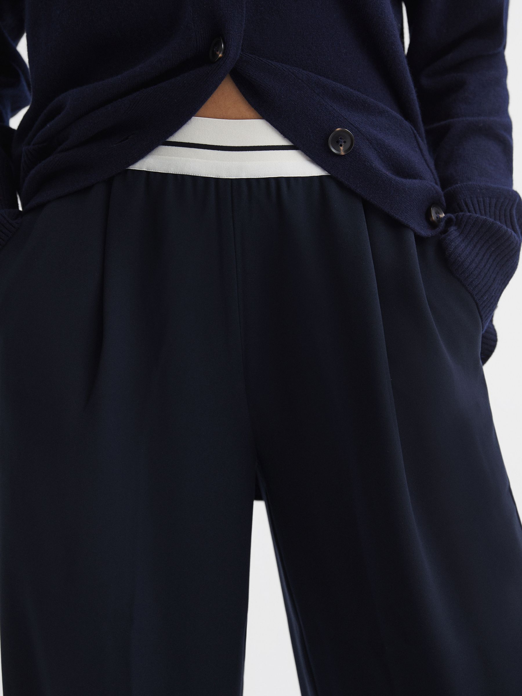 Petite Wide Leg Elasticated Trousers in Navy - Image 4 of 7