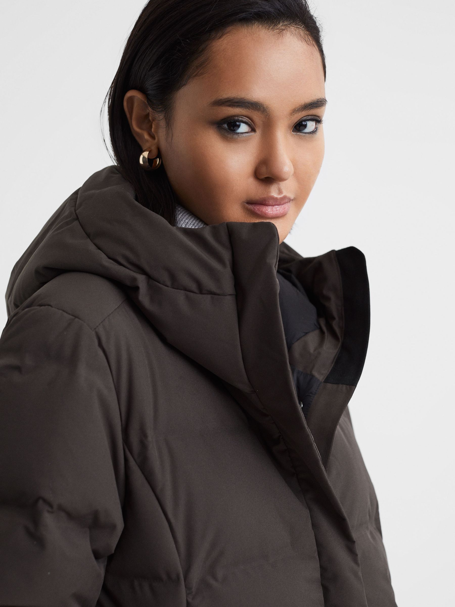 Scandinavian Edition Long Quilted Coat in Dark Brown - Image 4 of 7