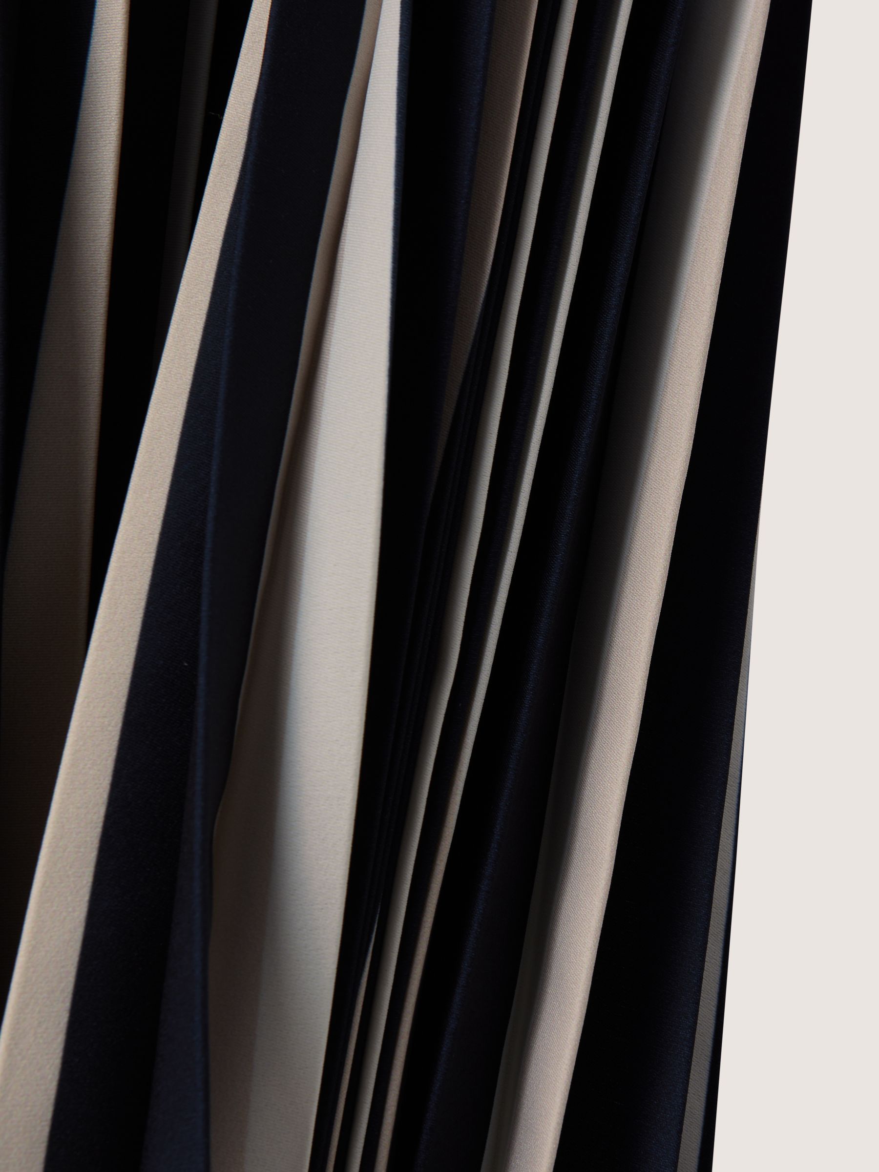 Pleated Striped Midi Skirt in Navy/Cream - Image 6 of 6