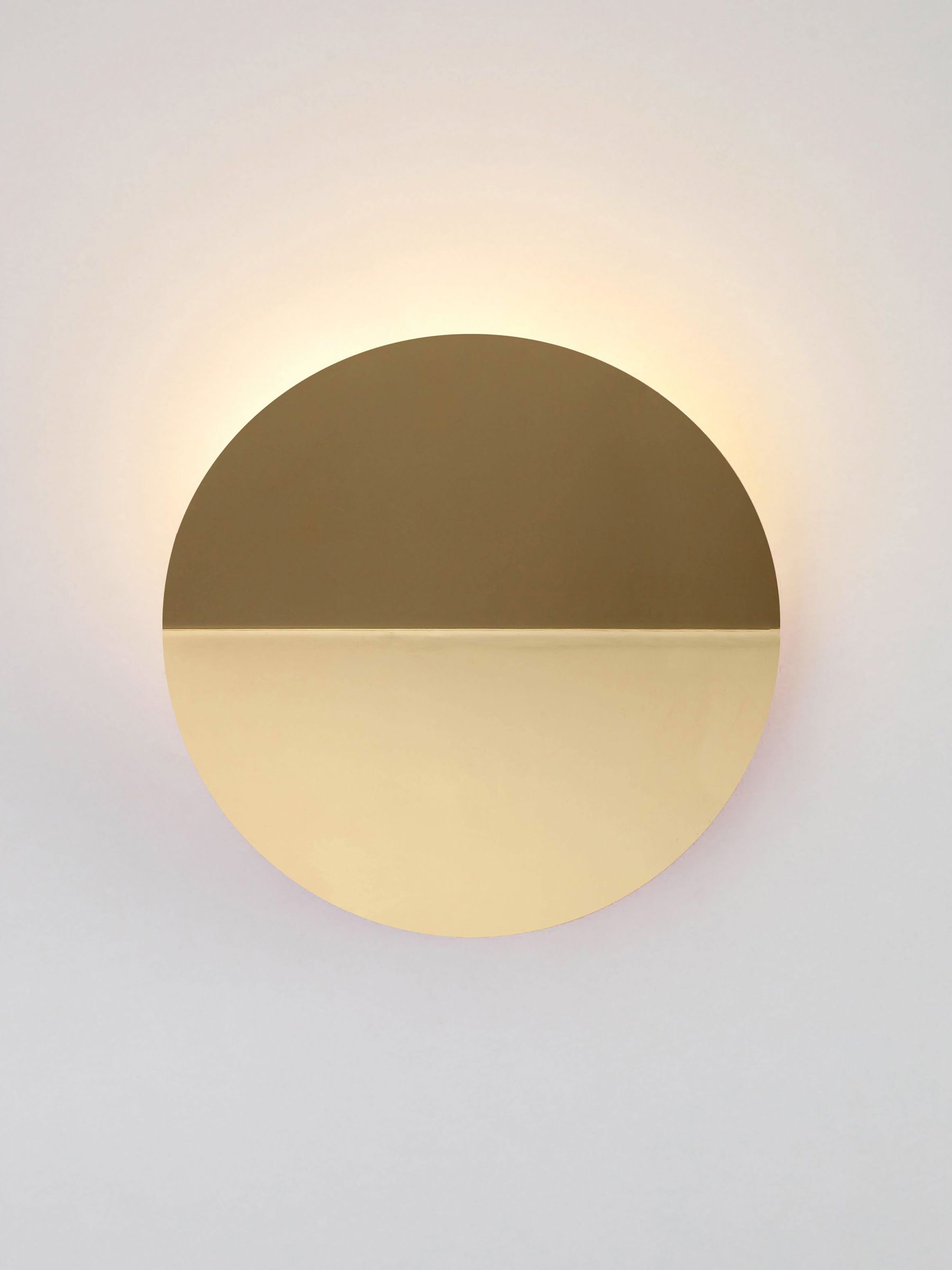 Houseof. Brass Round Diffuser Wall Light - Image 2 of 4