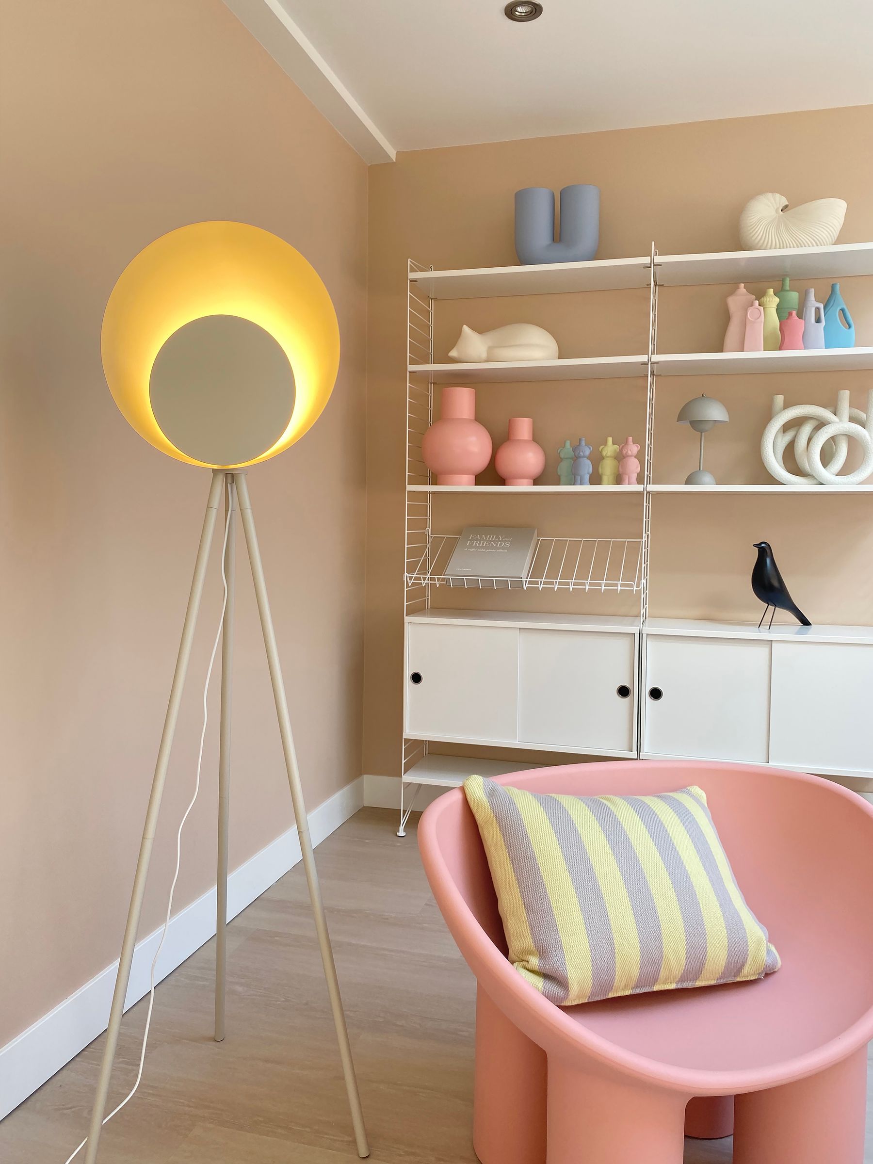 Houseof. Sand Cream Diffuser Floor Lamp - Image 4 of 4