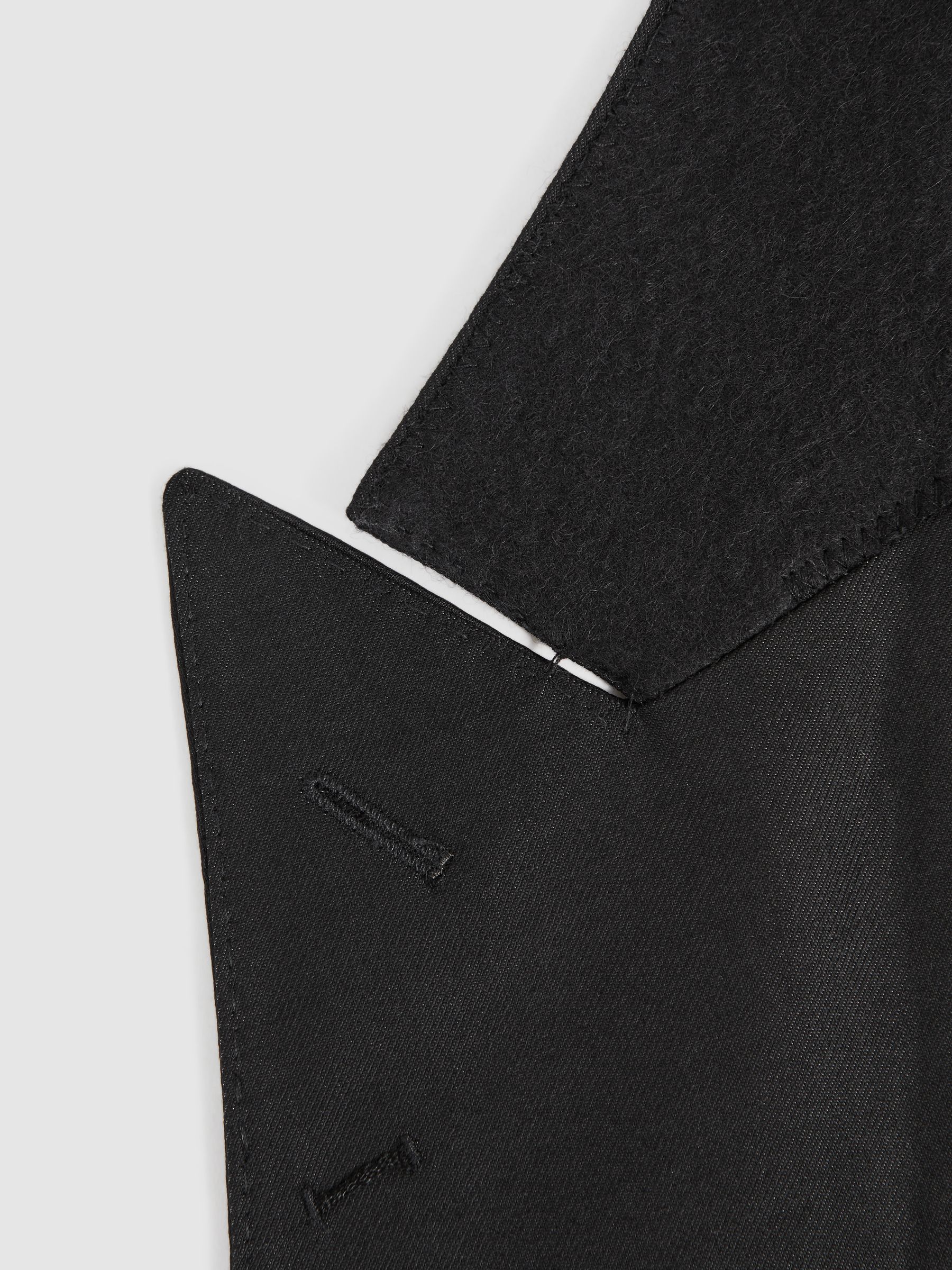 Plain Oscar Jacobson Double Breasted Blazer in Black - Image 6 of 8