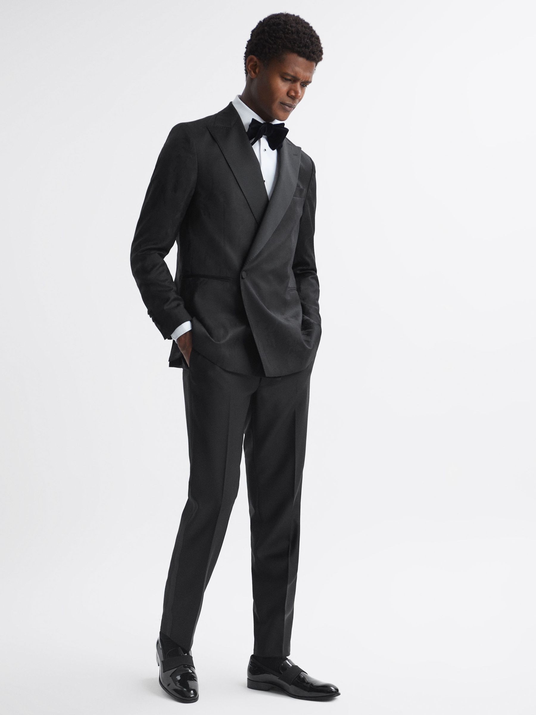 Jacquard Oscar Jacobson Double Breasted Blazer in Black - Image 3 of 9