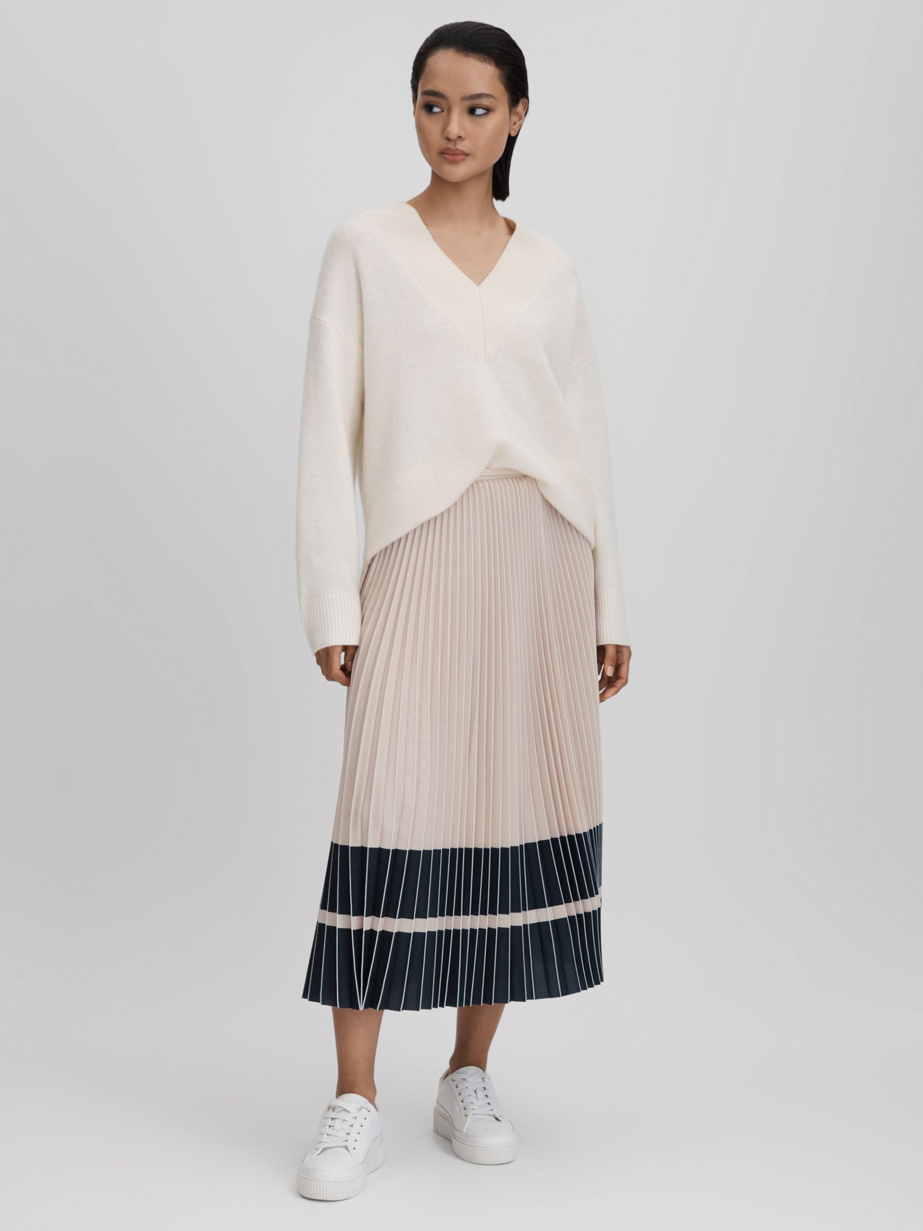 High Rise Pleated Midi Skirt in Nude/Navy - Image 3 of 6