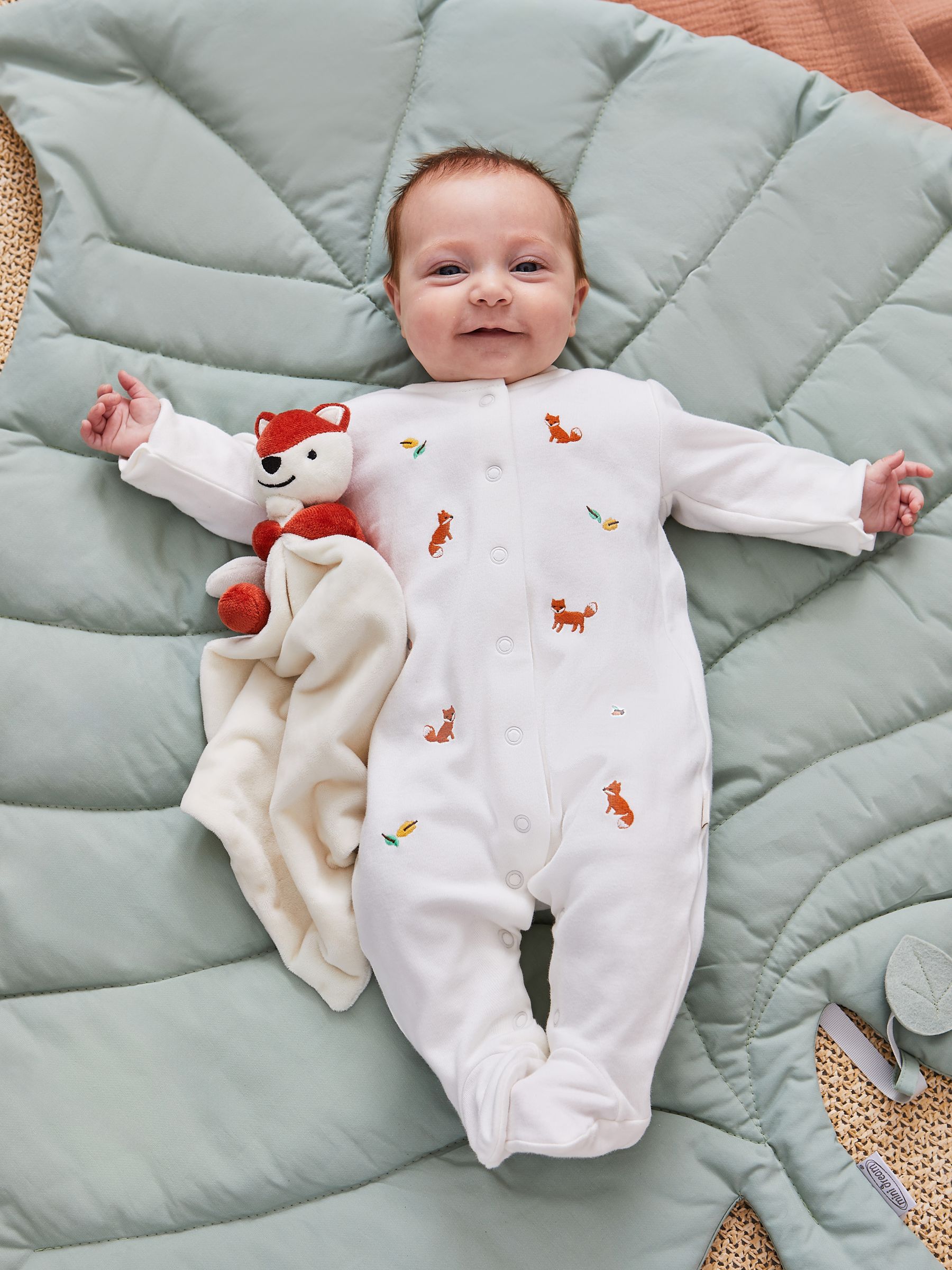 Plush Fox Personalised Plush Fox Comforter - Image 3 of 5