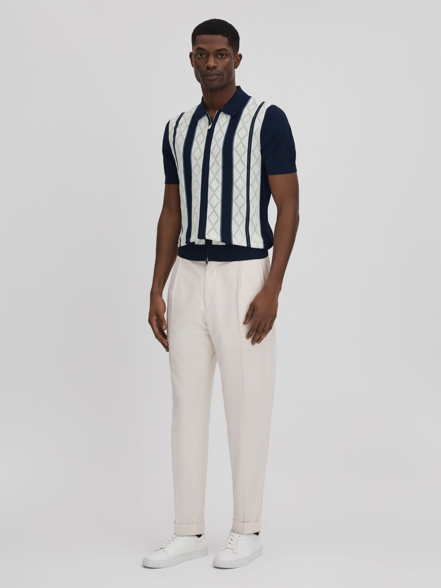 Colourblock Zip-Through T-Shirt in Navy/White - Image 3 of 7